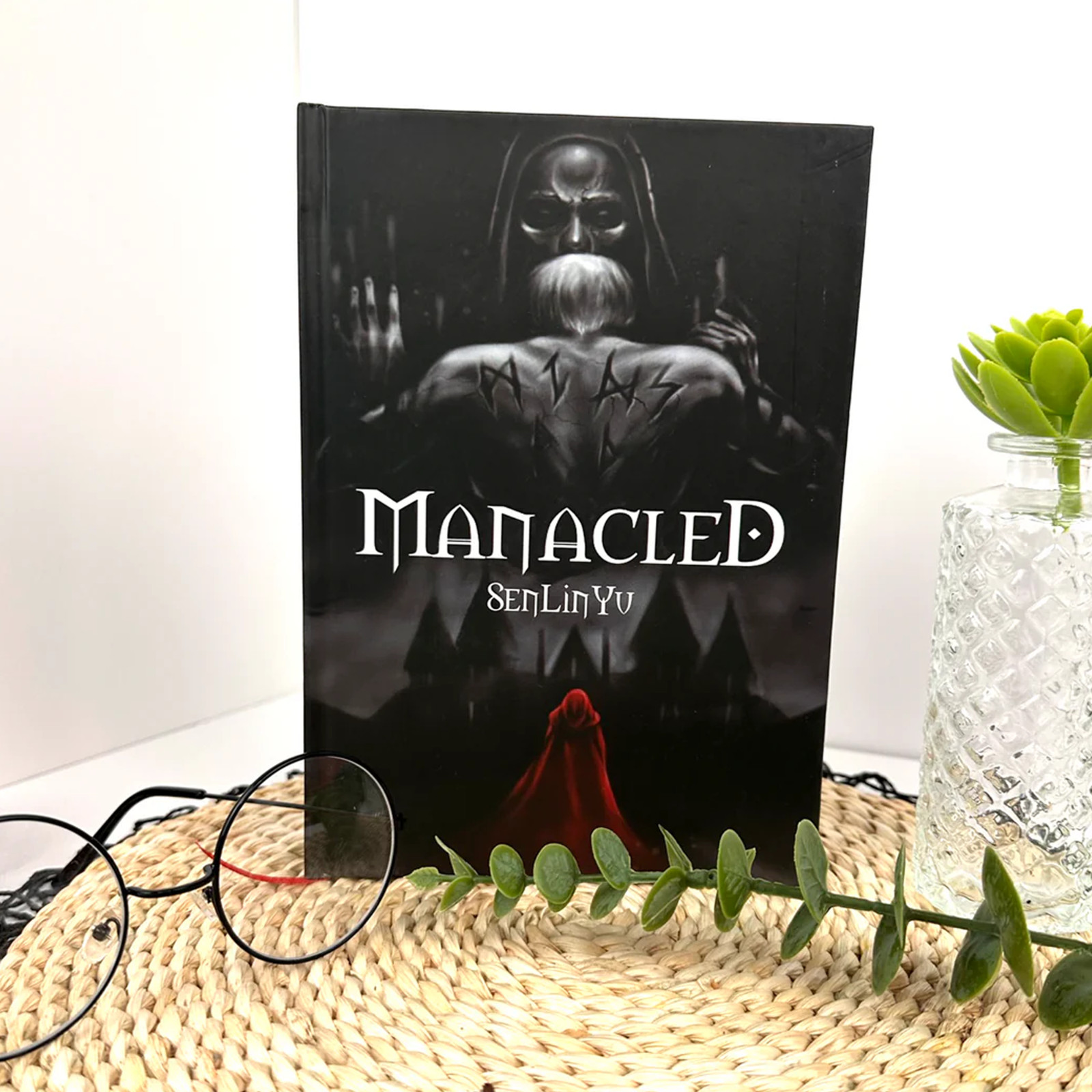 Manacled Book – Deluxe 3-Volume Edition with Illustrations -02