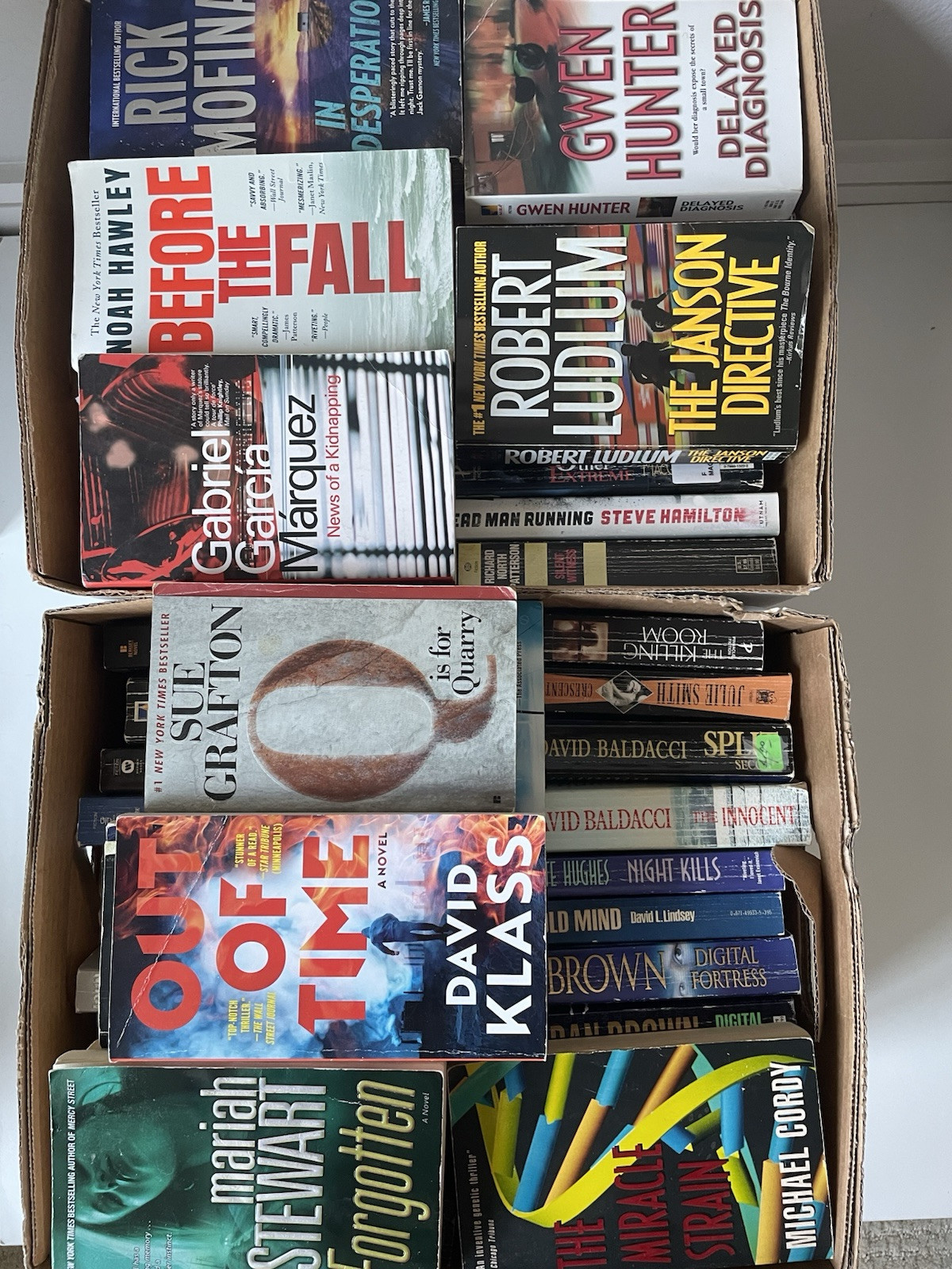 Lot of 10 Suspense Mystery Thriller PBs Mixed Author Random Pick No Duplicates