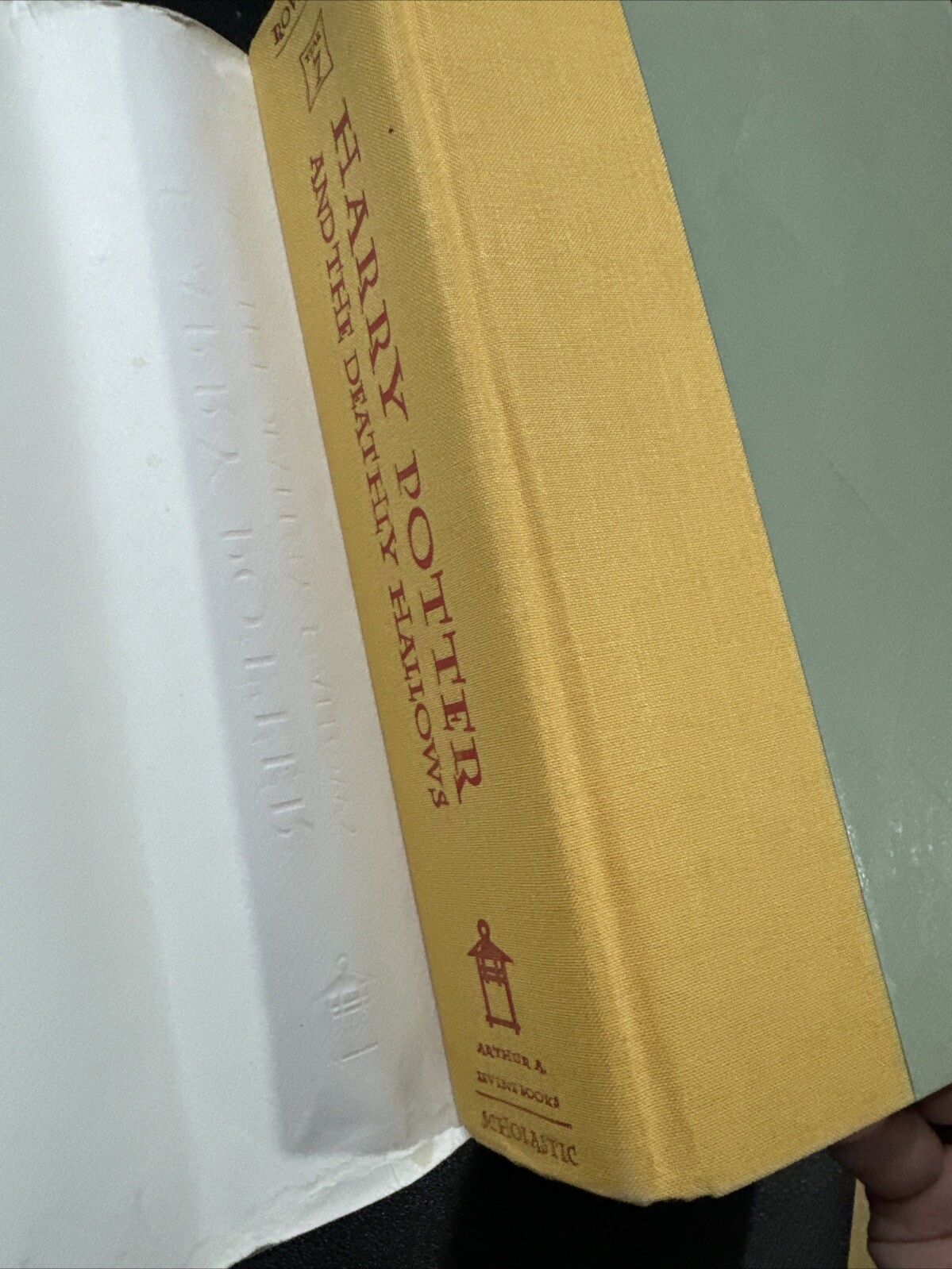 Harry Potter and the Deathly Hallows Book 7 First American Edition Dust Jacket