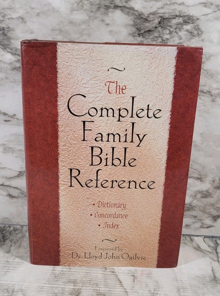 The Complete Family Bible Reference Dictionary Concordance Index / Hardback