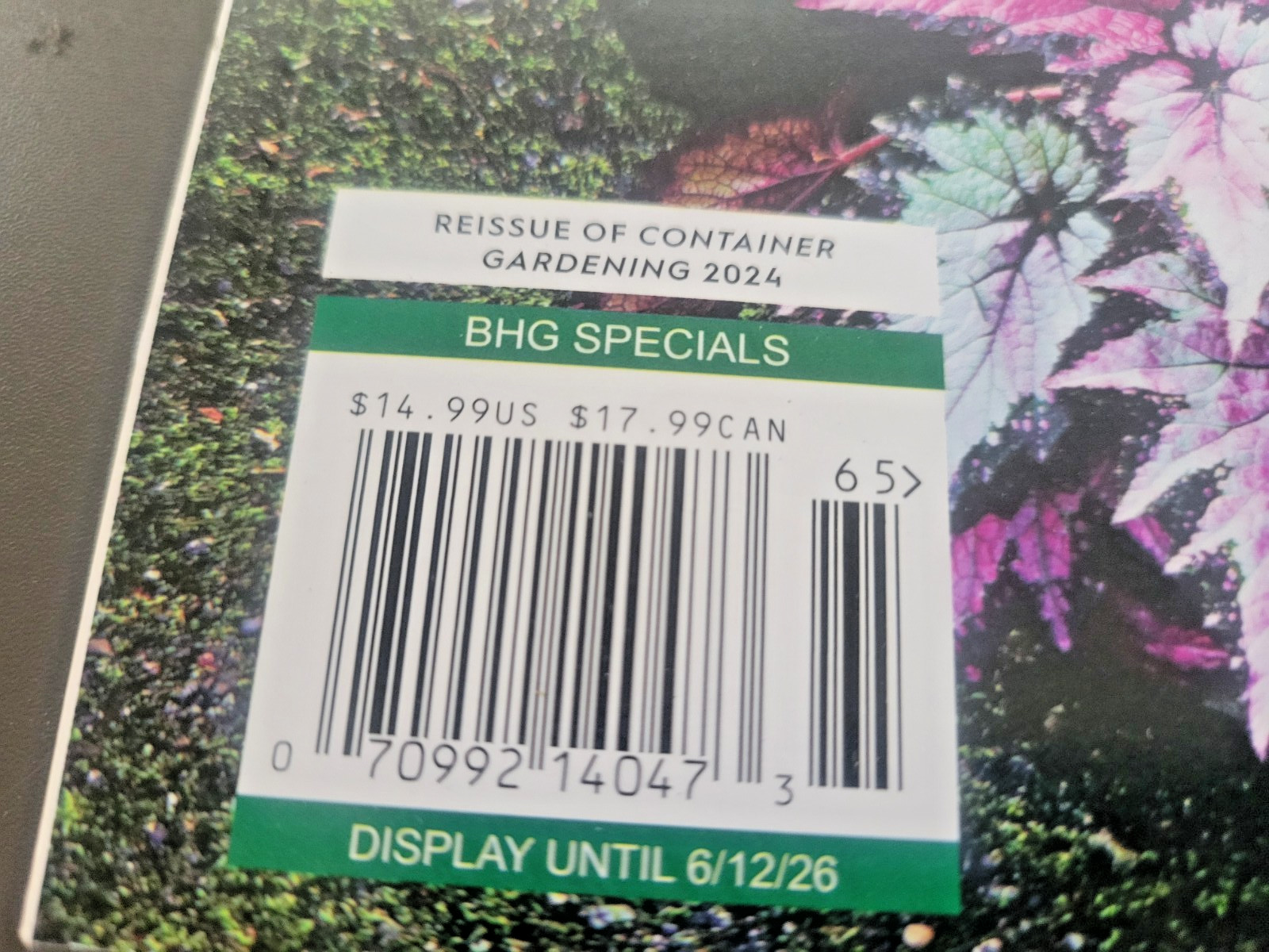 Container Gardening by BH&G – 100 Easy-Care Combos for Sun or Shade- Like A Pro