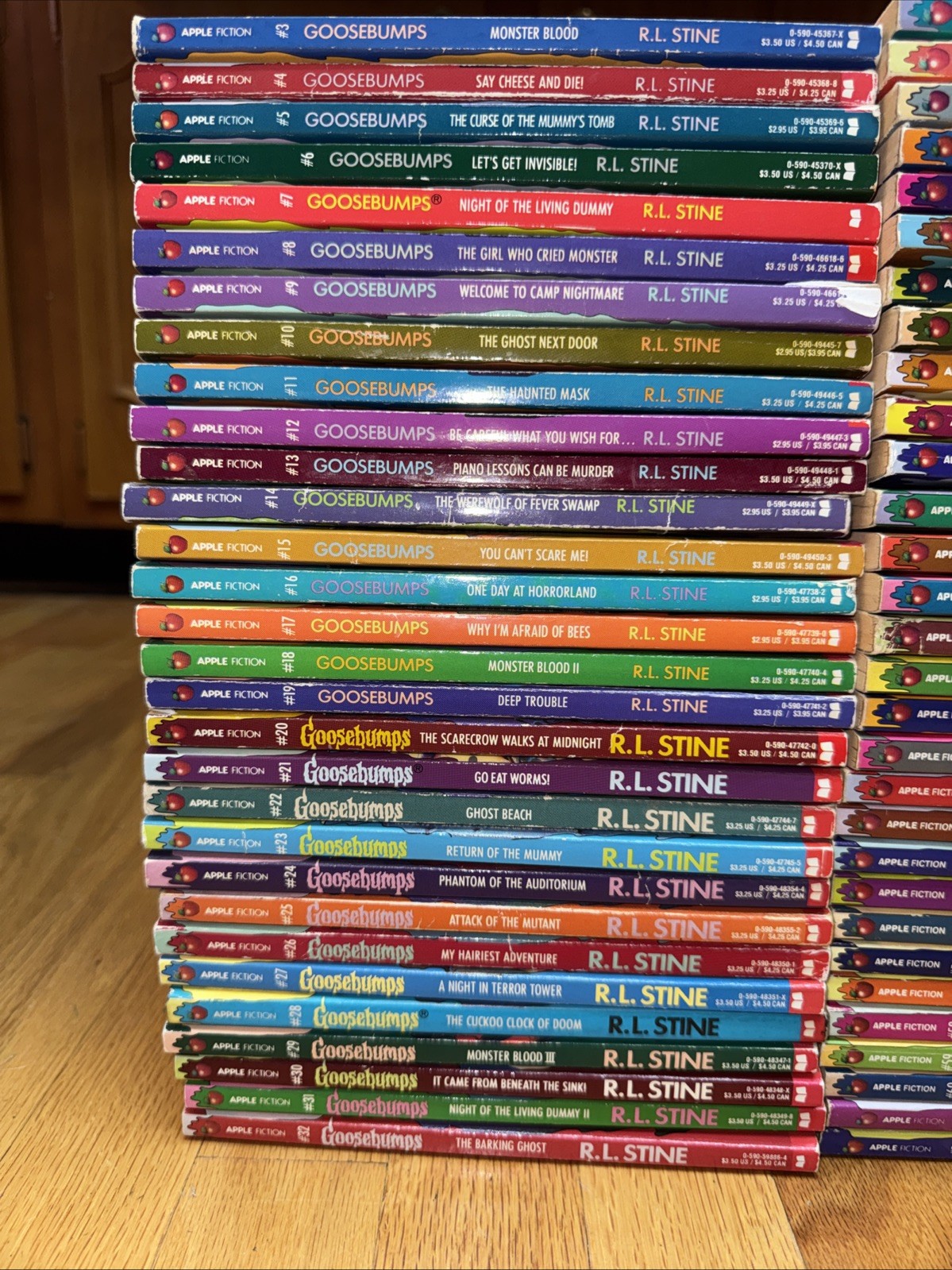 Lot Of 60 Goosebumps Children’s Books R L Stine Horror Thriller Scholastic 1-60