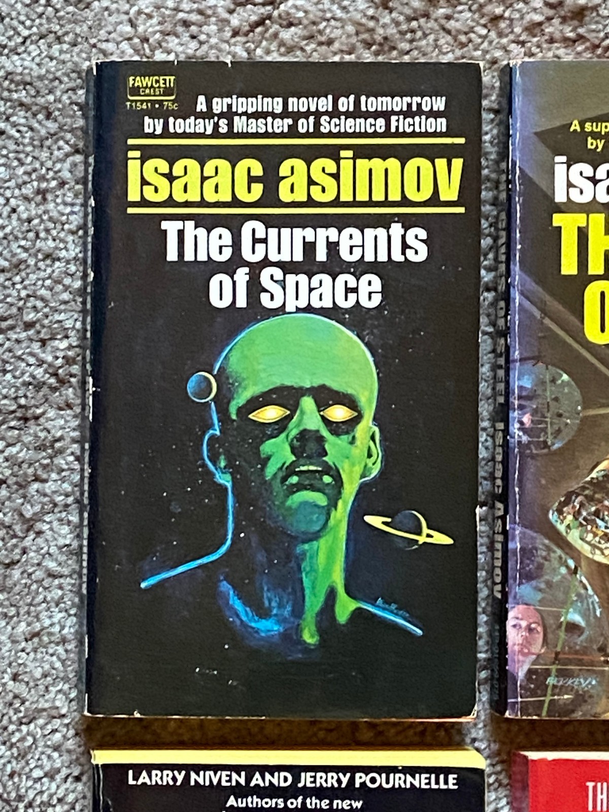 Lot 17 Sci Fi PB Books ISAAC ASIMOV Arthur Clarke ROBERT HEINLEIN Poul Anderson