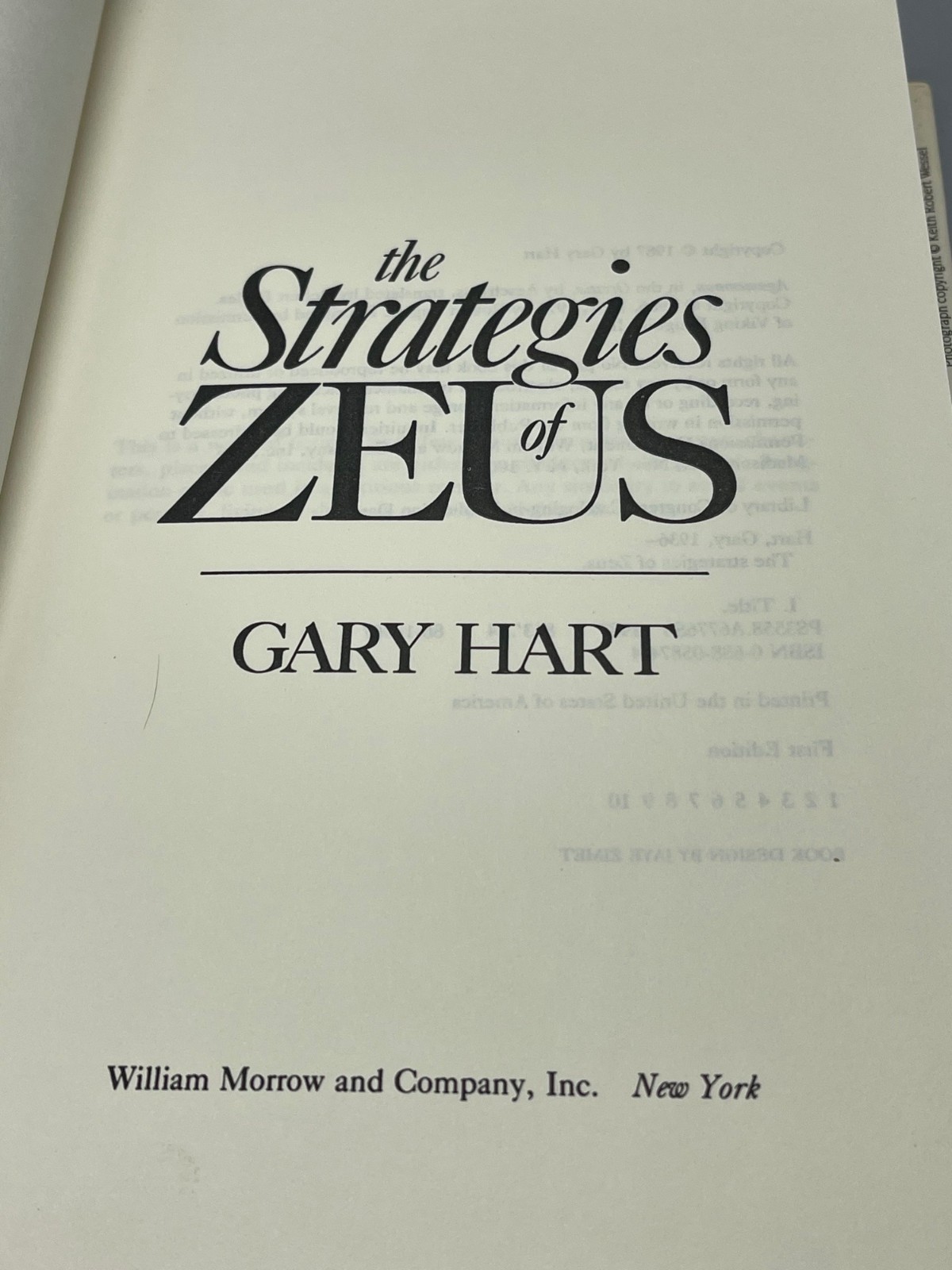 the strategies of zeus hardcover book by gary hart 1987 English 360 pages READ
