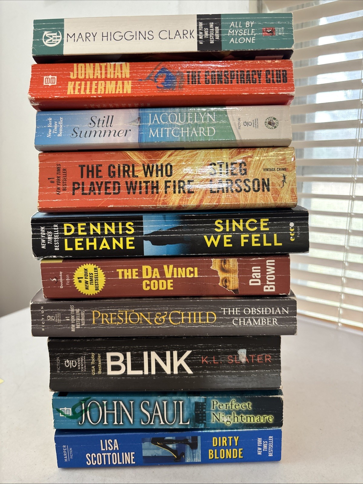 Lot of 10 – Mystery and Thrillers – Mixed Authors – FREE SHIPPING