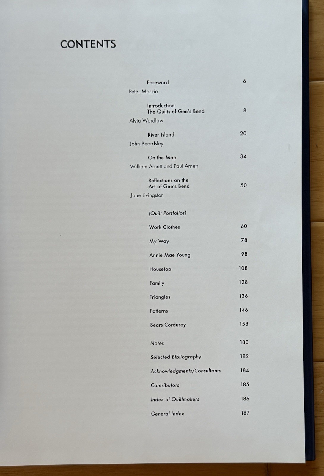 Quilts of Gee’s Bend by William Arnett, Alvia Wardlaw and Jane Livingston (2002,