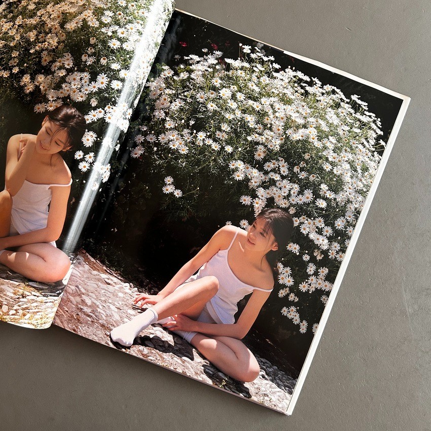 Angel Photobook by Vivian Hsu, Shueisha, 1995
