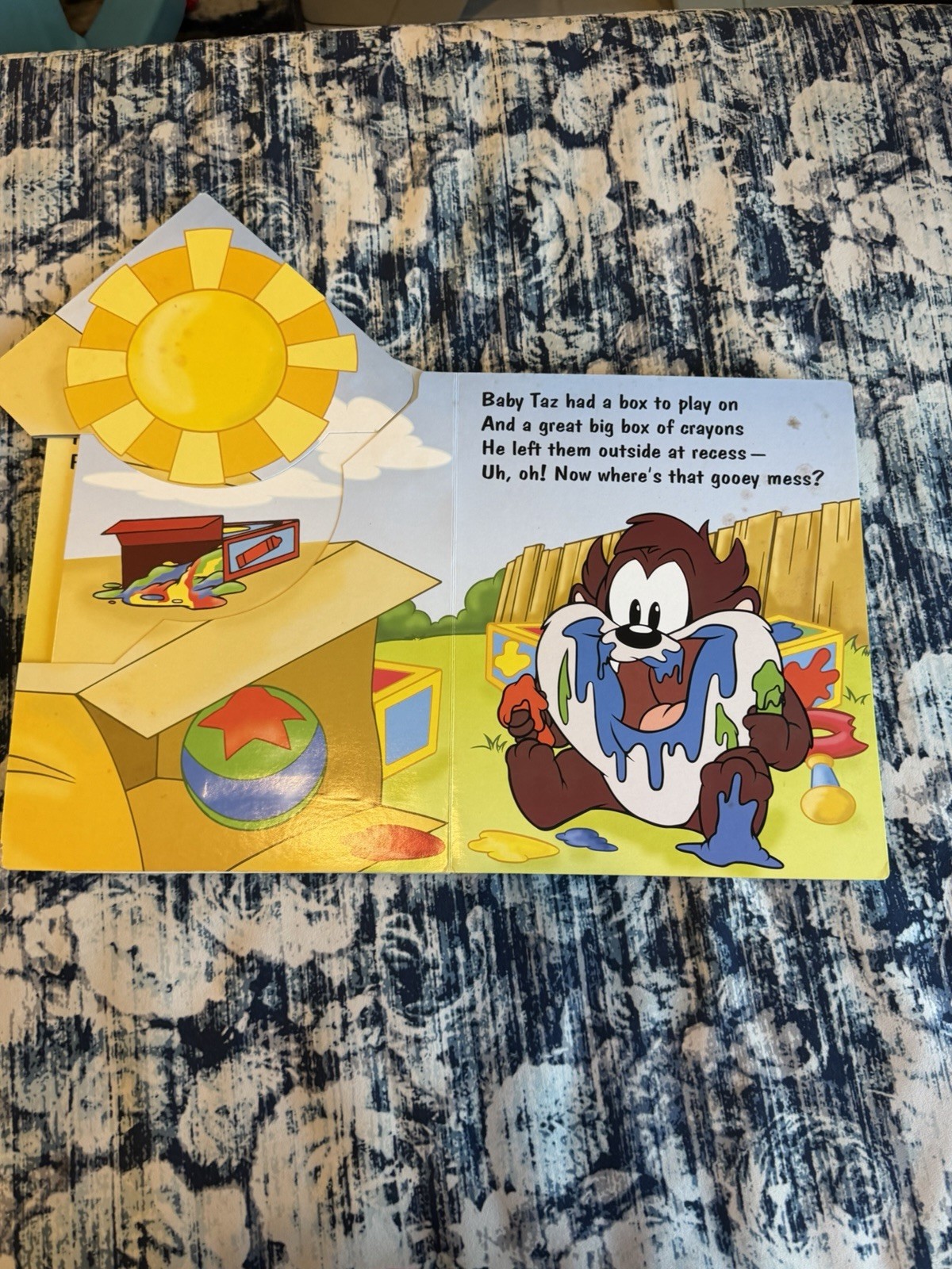 Baby Looney Tunes Vintage 2000 Large Board Slide Book With Hidden Surprises