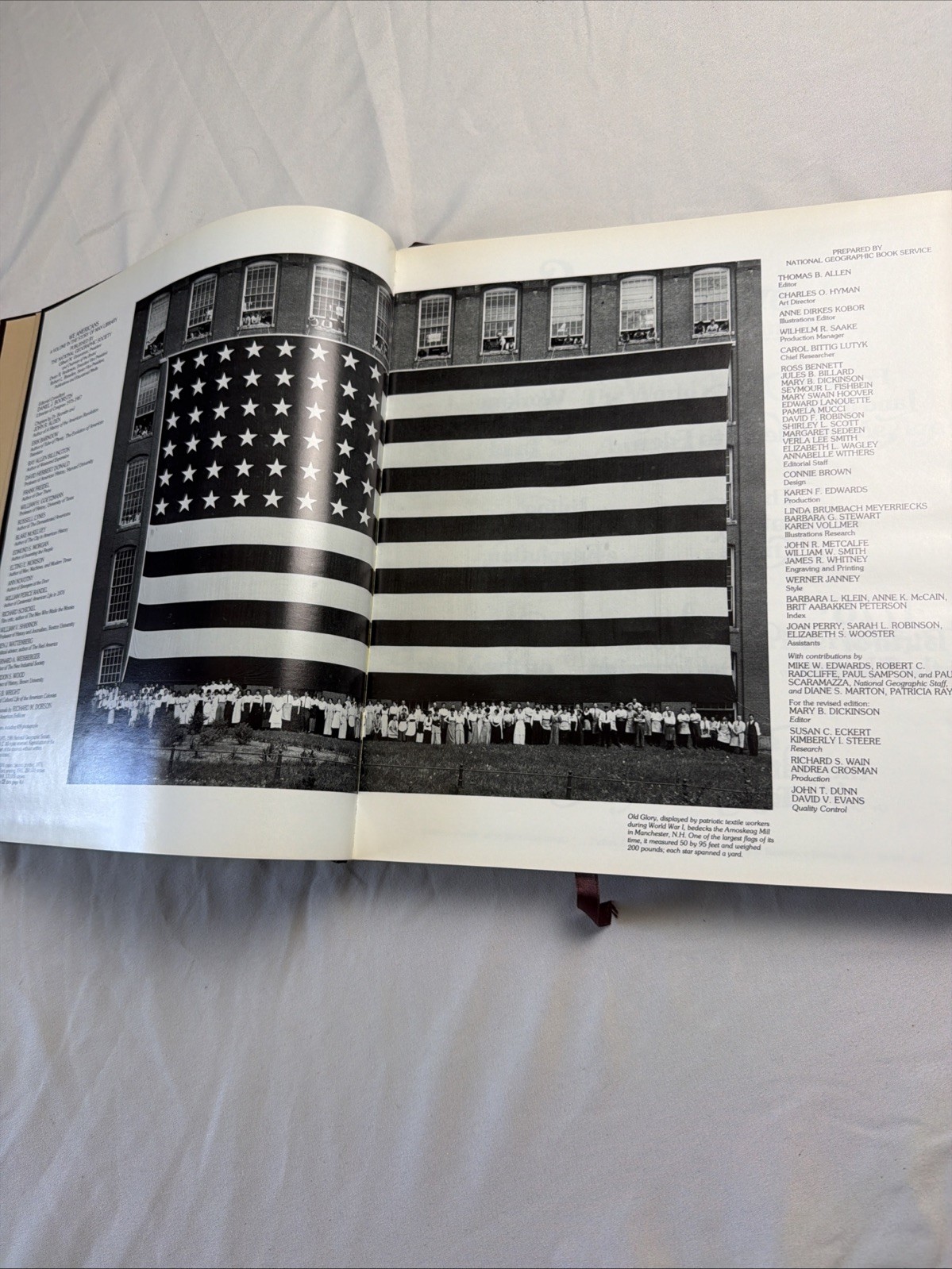 Vintage 1988 Edition “WE AMERICANS” (Hardcover) NATIONAL GEOGRAPHIC “Big Book”