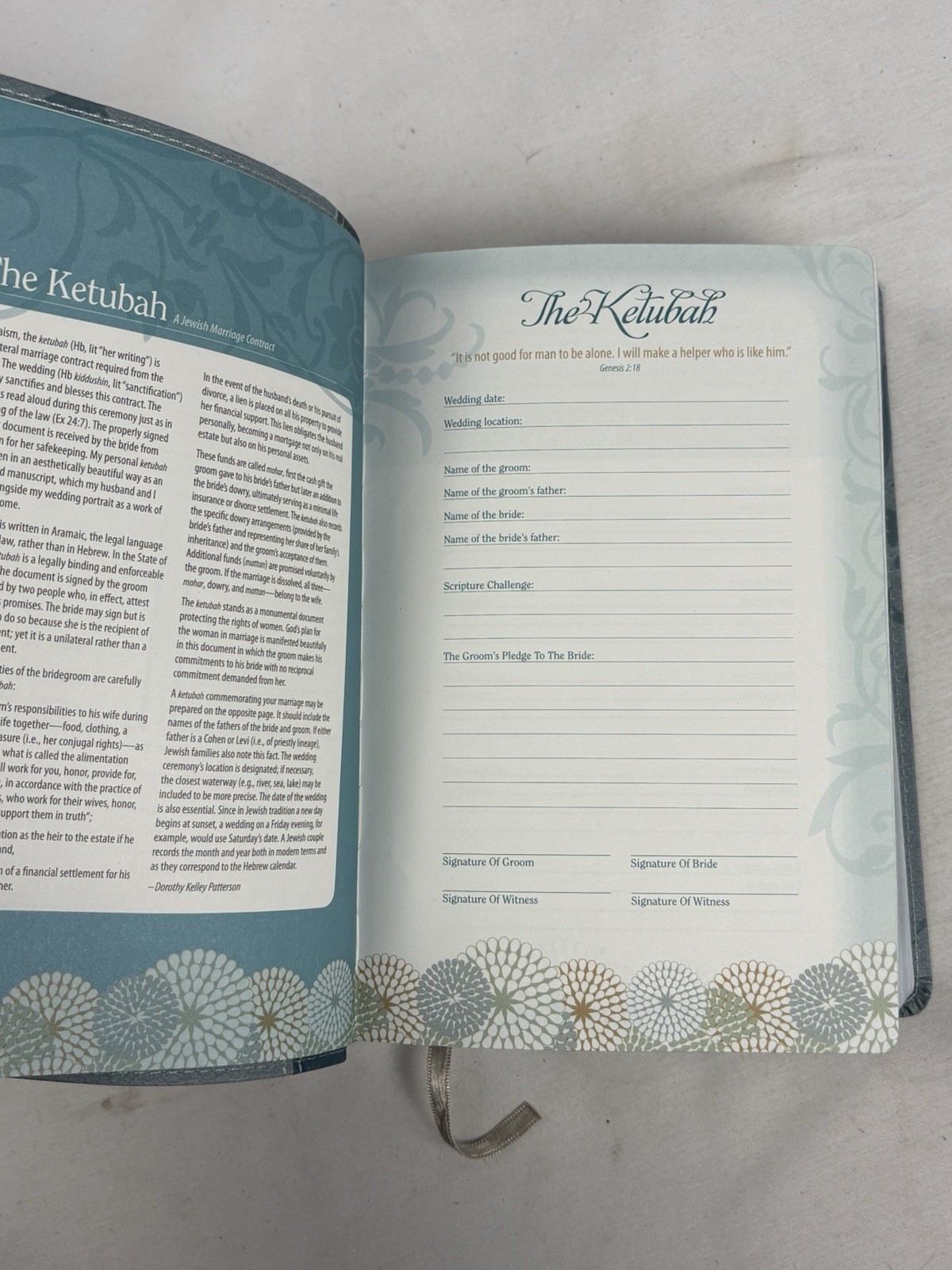 The Study Bible For Women Holman Christian Teal/Sage Leather Touch