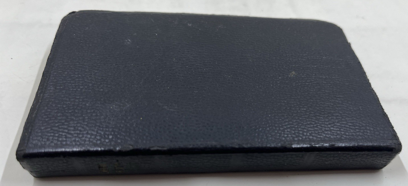 Vintage The New Testament World Pronouncing Edition KJV Pocket Size Black used