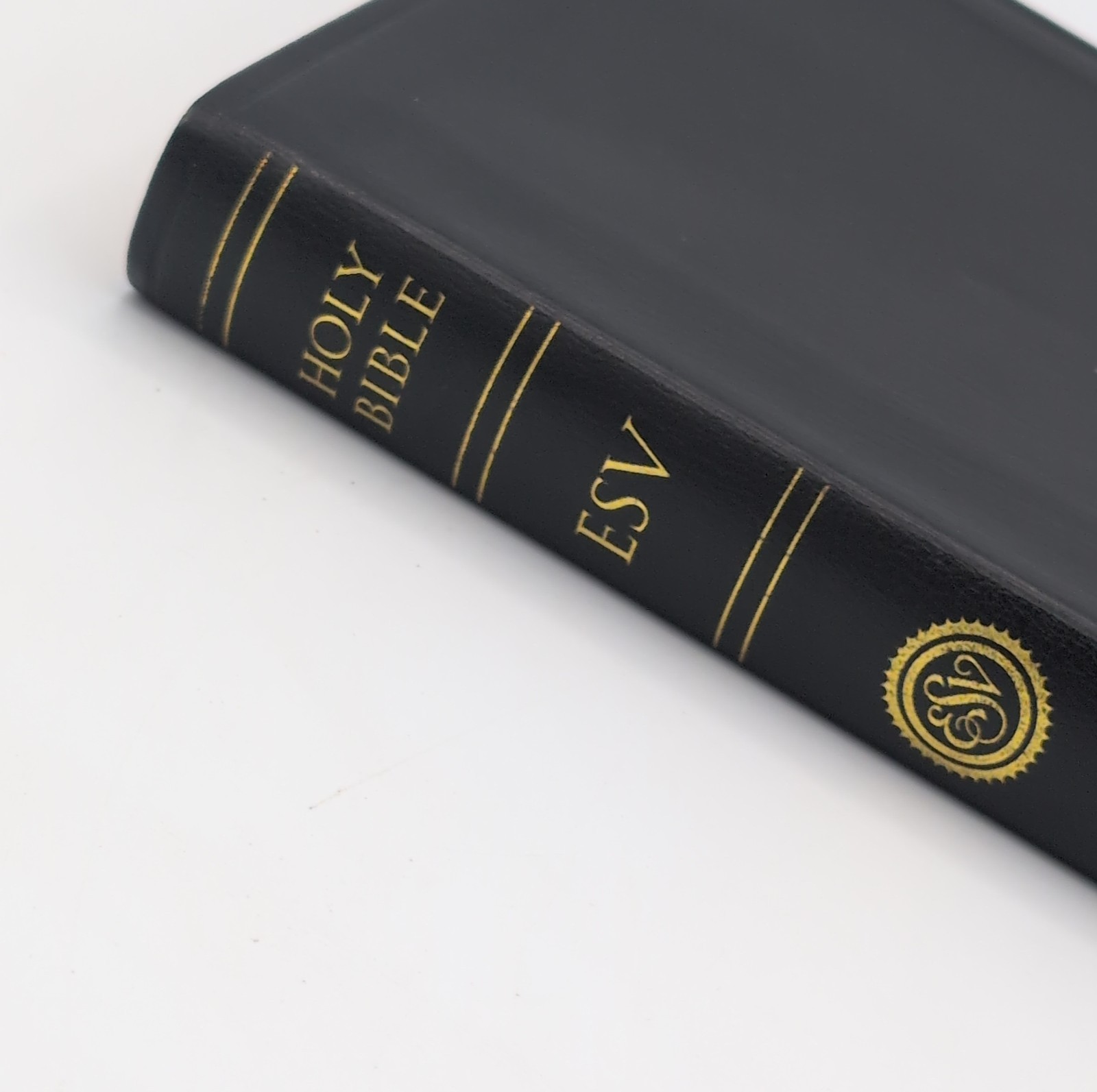 ESV Thinline Bible, Red Letter – Bonded Leather. (B)
