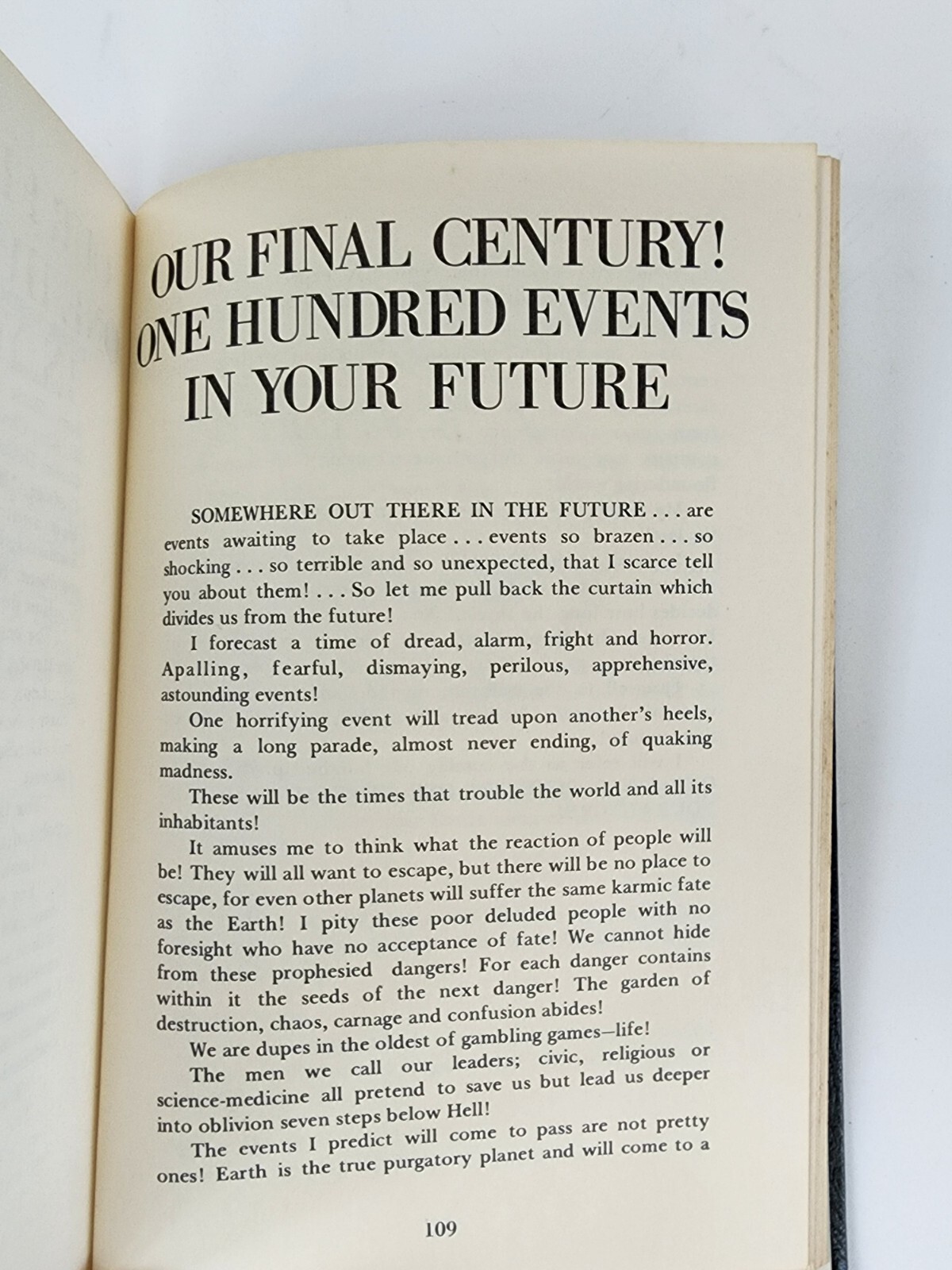 Criswell’s Forbidden Predictions Based on Nostradamus and the Tarot Vtg 1st Ed !