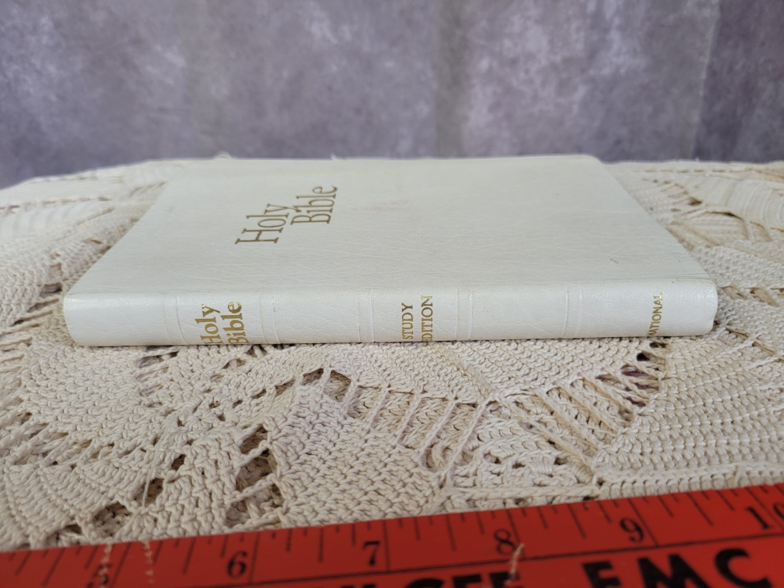 Holy Bible KJV 1970 National Bible Press White Bonded Leather Study Edition