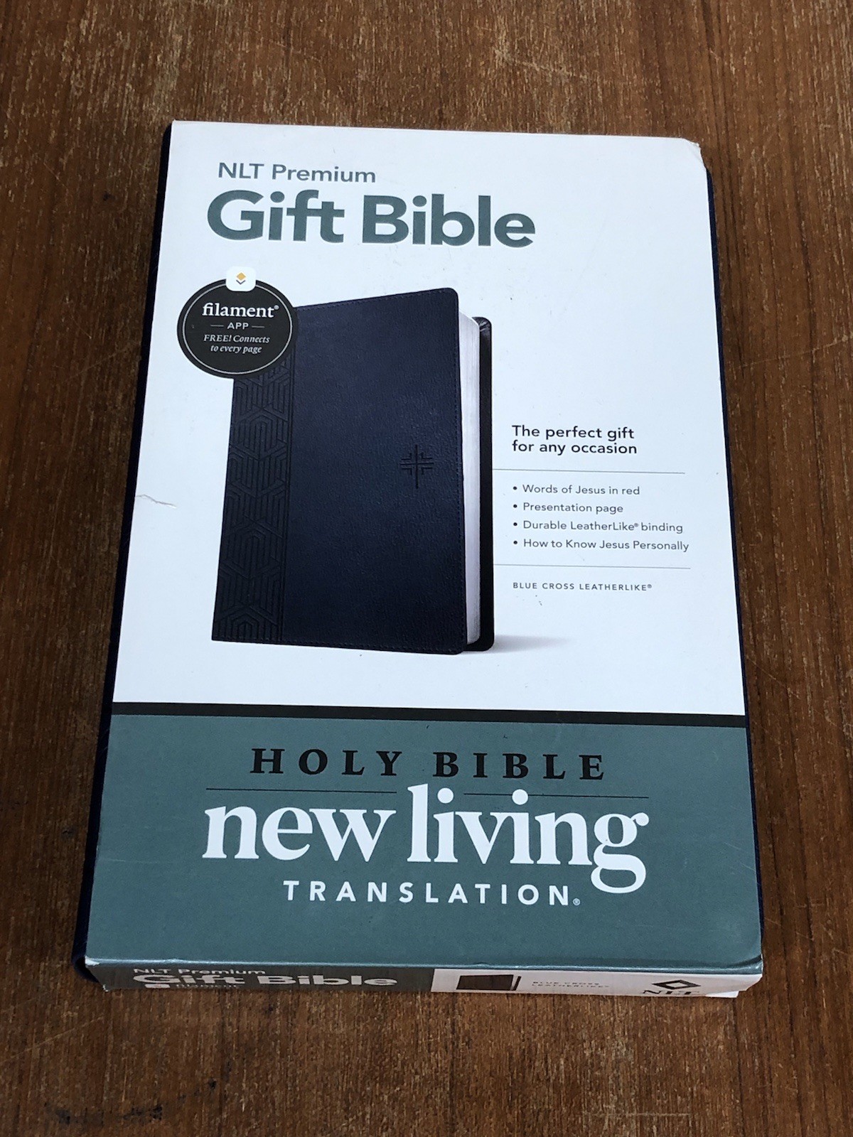 NLT Tyndale Premium Gift Bible, Filament Enabled, Blue Cross