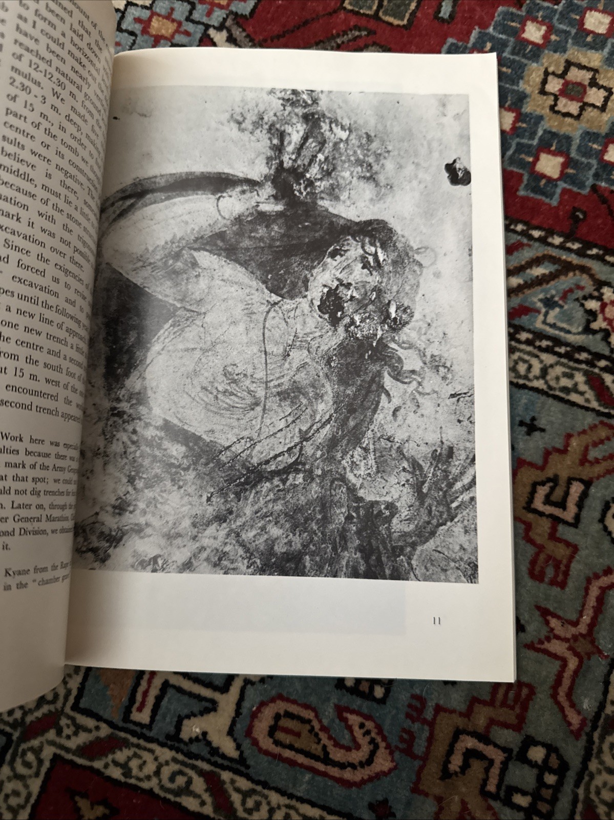 The Royal Graves at Vergina by M. Andronikos 1980 53 Pages Paperback