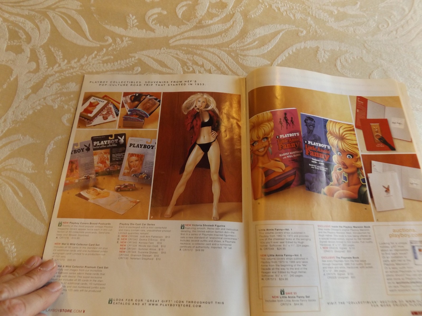 25 YEAR OLD PLAYBOY MAGAZINE CATALOG 🔥 HOLIDAY 2001 🔥