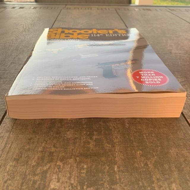 Shooter’s Bible – 114th Edition : The World’s Bestselling Firearms Reference NEW