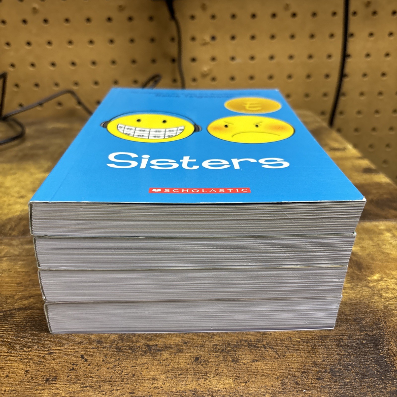 Raina Telgemeier Collection by Raina Telgemeier (2018, Quantity Pack)