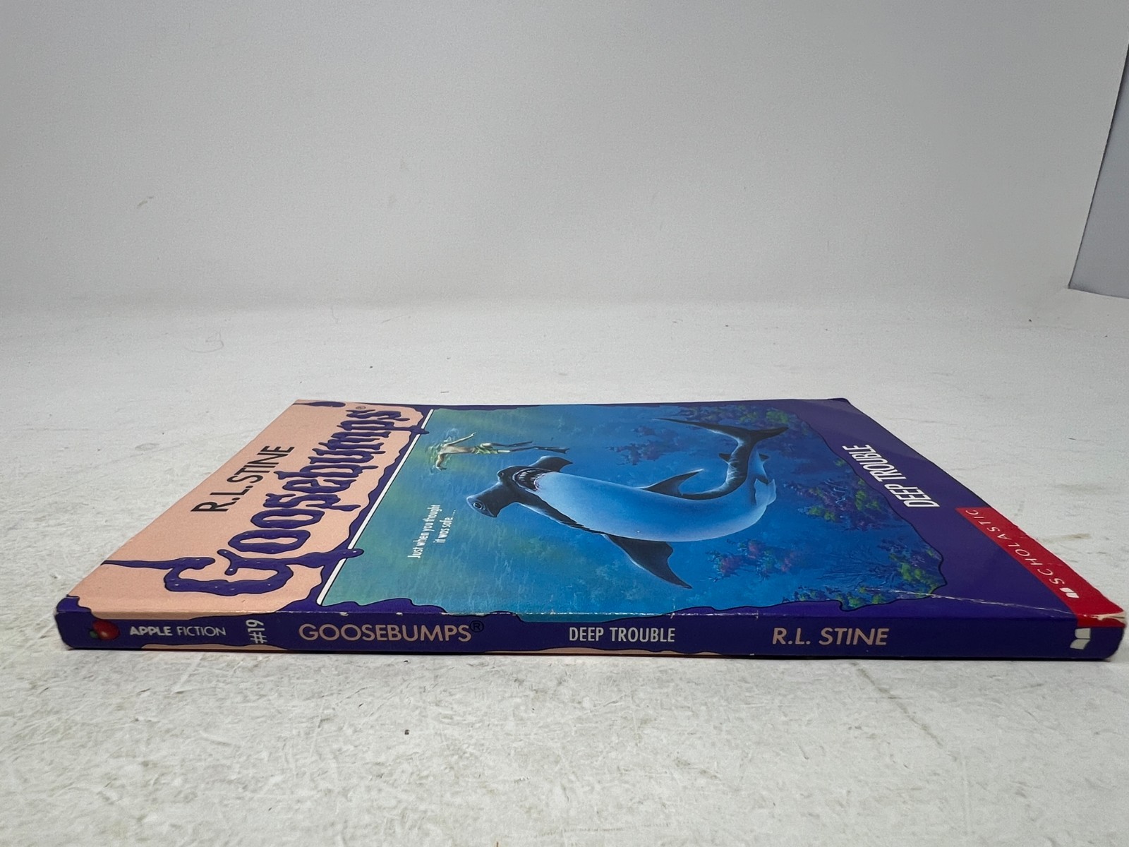 Vtg Goosebumps Deep Trouble R.L. Stine 1994 Billy Sheena Horror Juvenile Fiction