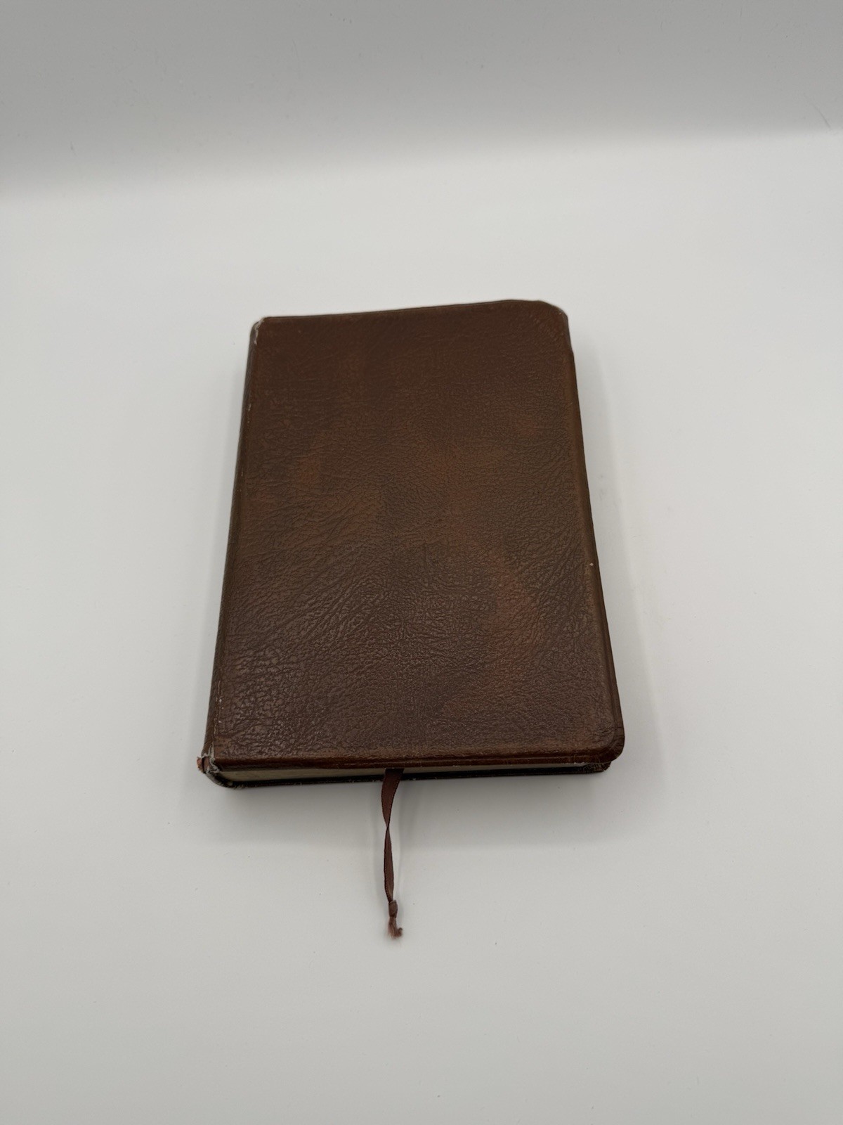 Nelson 407BR NKJV Holy Bible Genuine Leather OPAQUE PAPER – SEE DESC