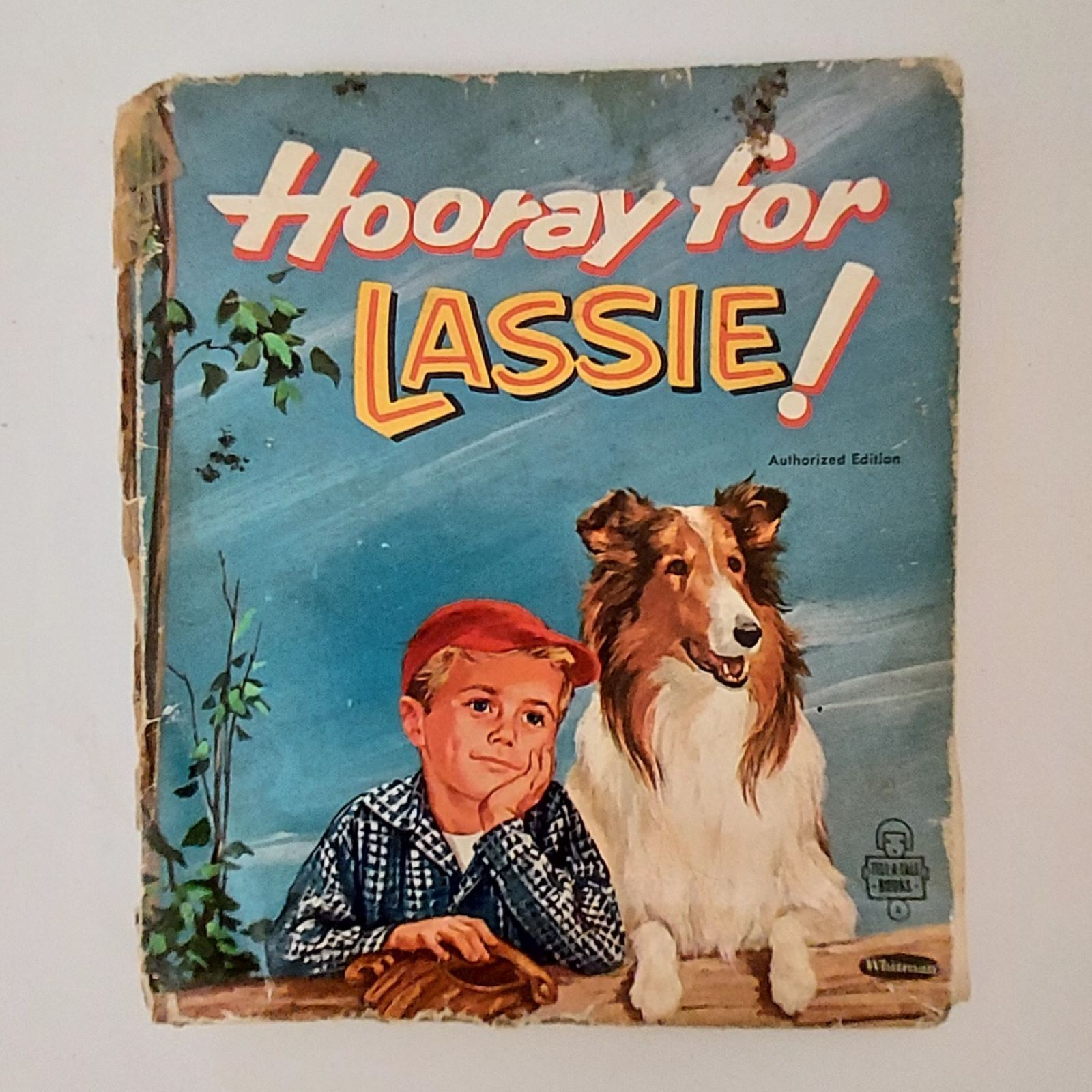 Vintage Lassie Trouble at Panter’s Lake 1982 Hooray for Lassie 1964 First Editio