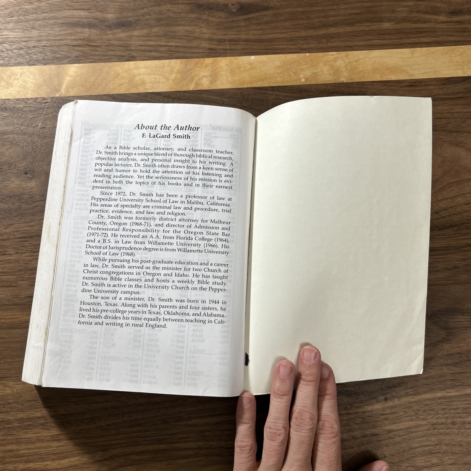 Daily Bible by F. LaGard Smith (1984, Trade Paperback)