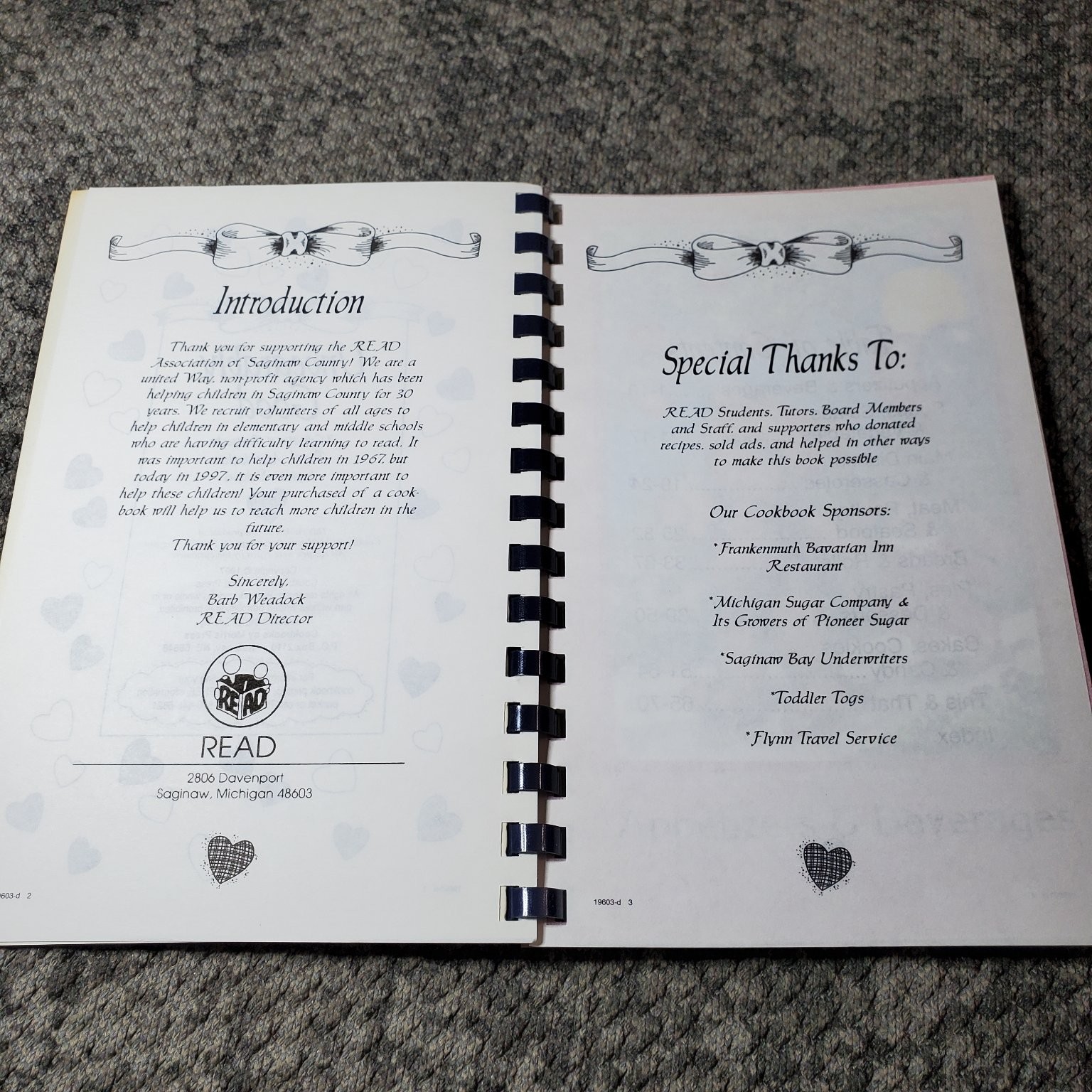 Unbearably Good! Read Association Cookbook 1997 Community Recipes Morris Press