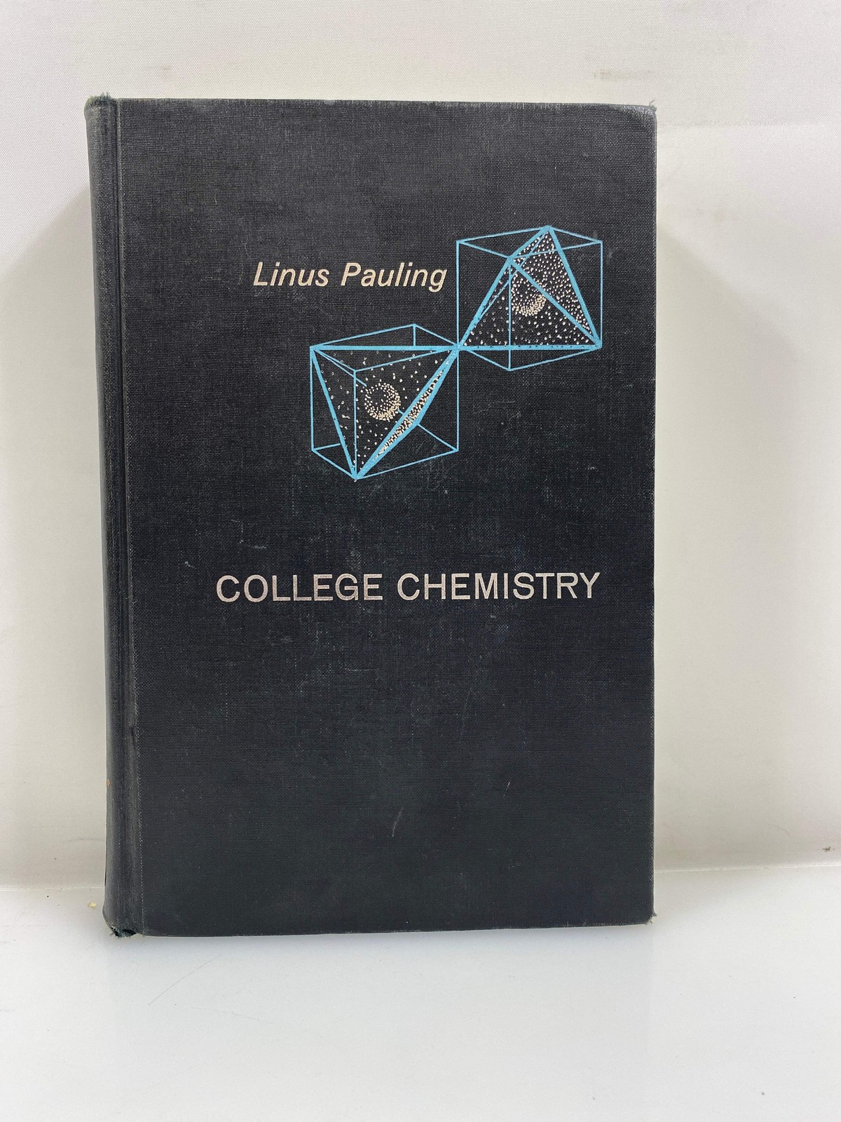 College Chemistry by Pauling 3rd Edition Ex-library 1964 HC
