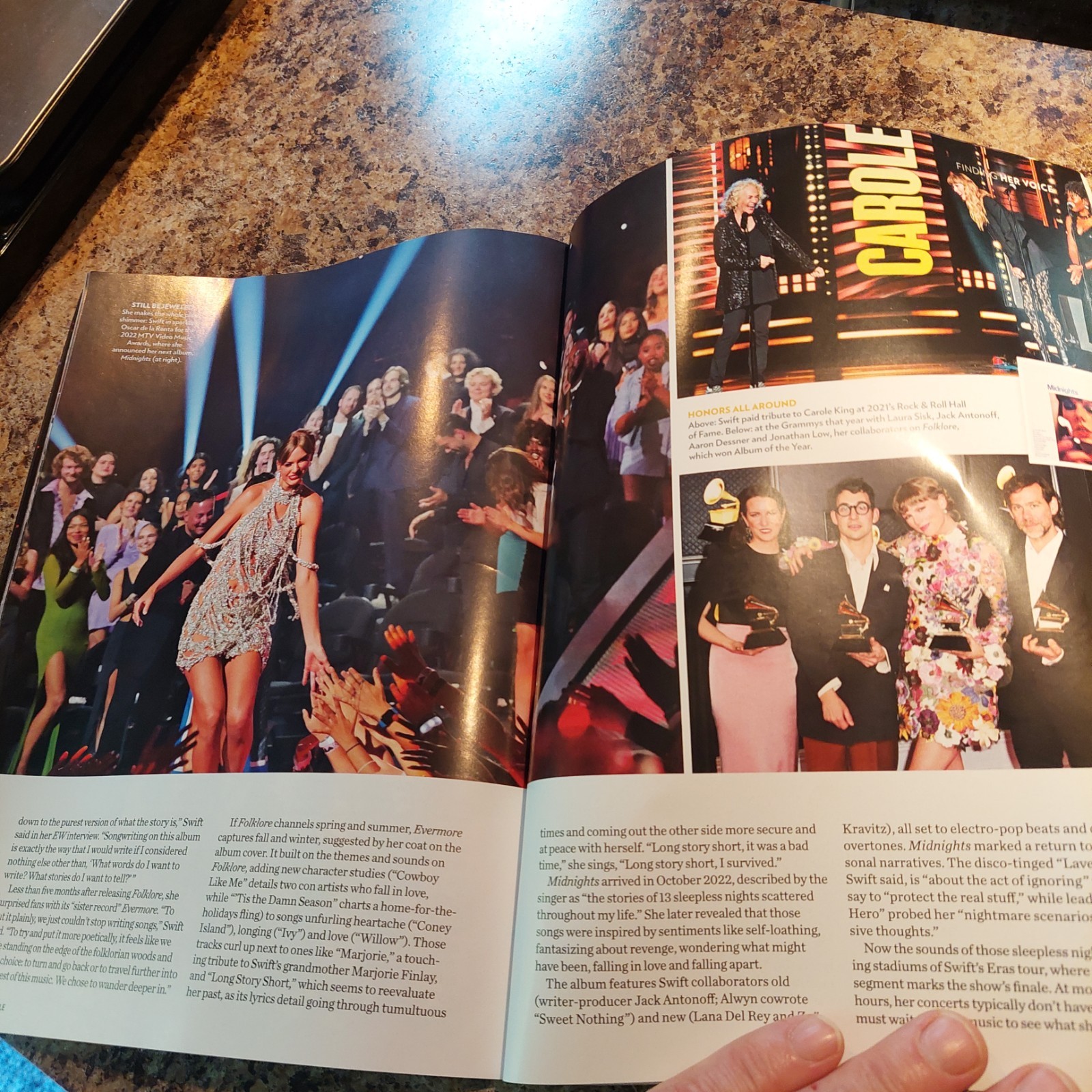 PEOPLE MAGAZINE – SPECIAL EDITION – TAYLOR SWIFT-BEYOND THE ERAS TOUR 200 PHOTOS