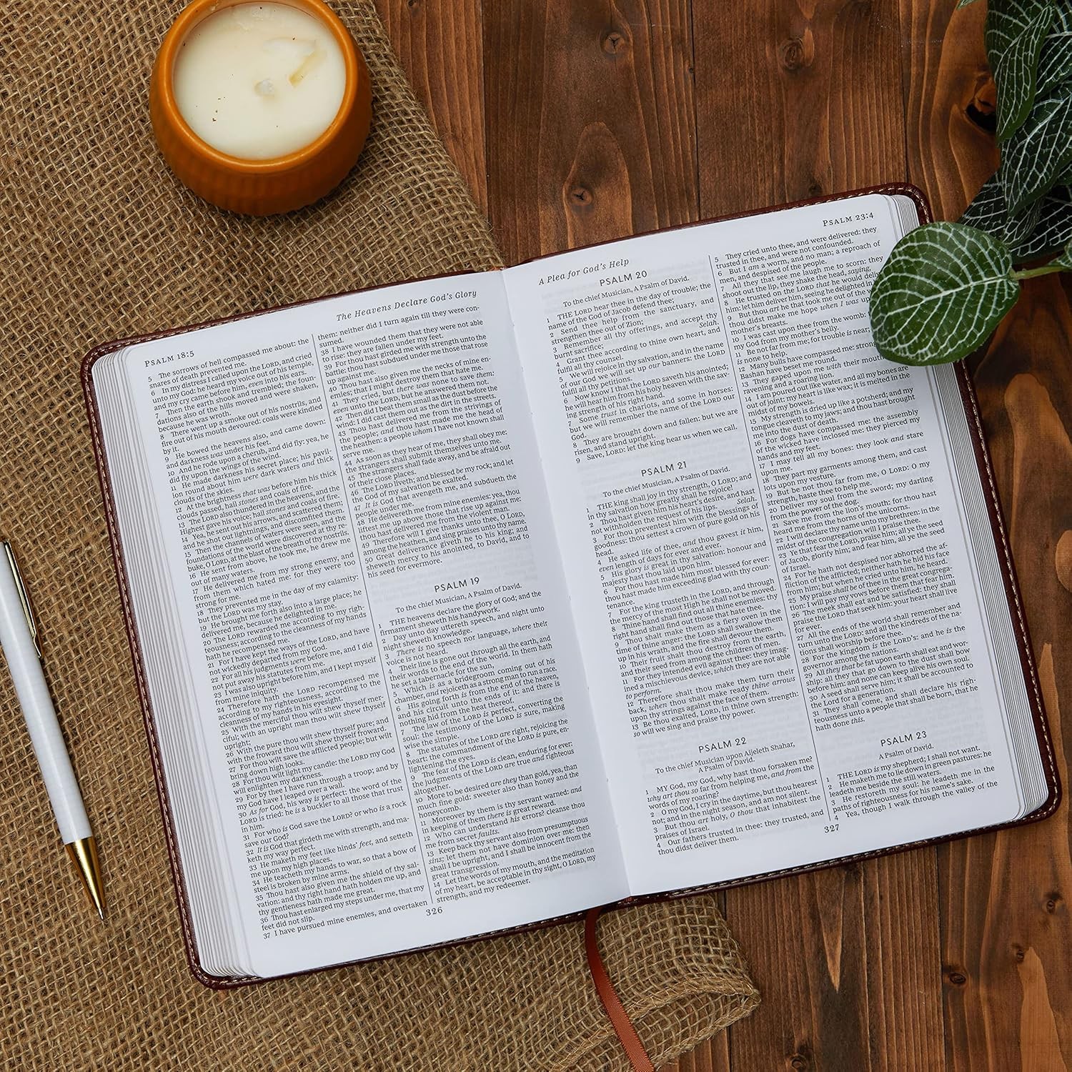 KJV Holy Bible Gift & Award Edition Black Leather-Look Red Letter Comfort Print