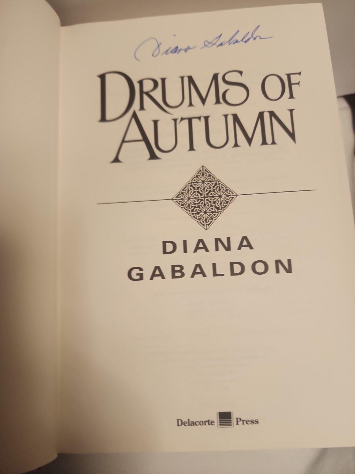 Drums of Autumn (Outlander) – SIGNED 1st Edition 1st Printing