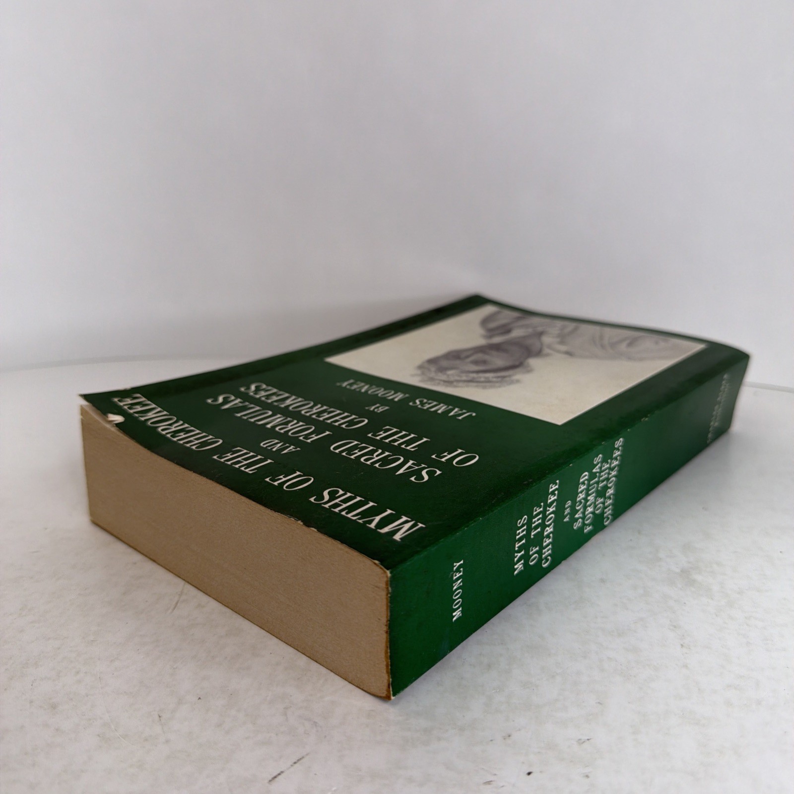 Myths of the Cherokee and Sacred Formulas of the Cherokees James Mooney 1982 PB
