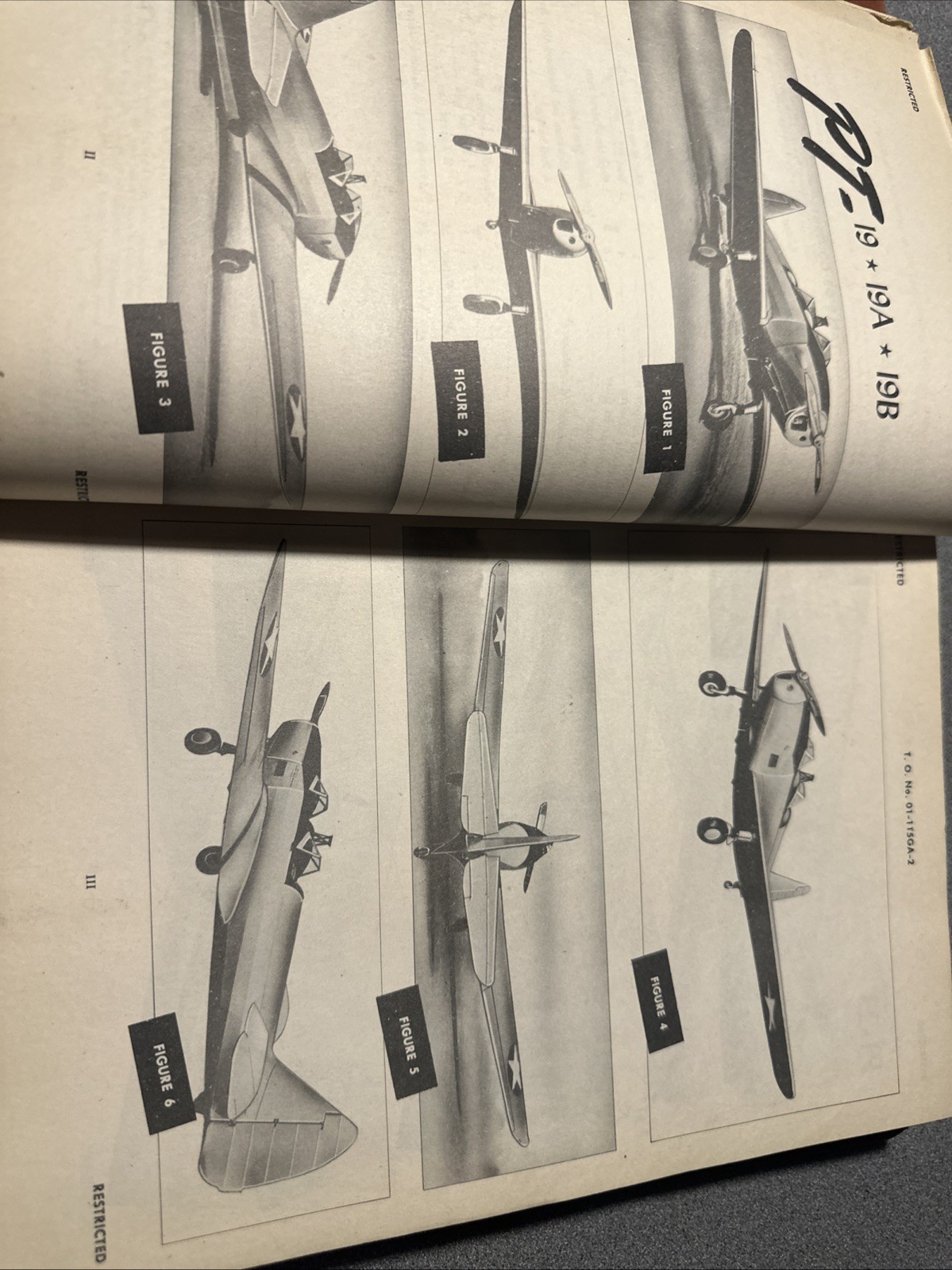 WW2/II US Army Air Forces P-19-PT-26 Airplane Aircraft Airframe Book