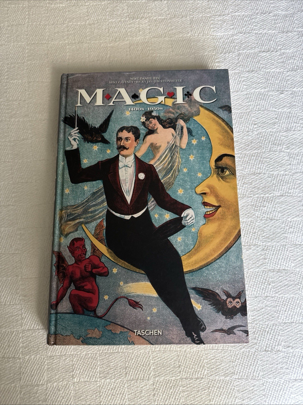 Noel Daniel Taschen Hardcover Book 2015 Magic: 1400s – 1950s 🪄