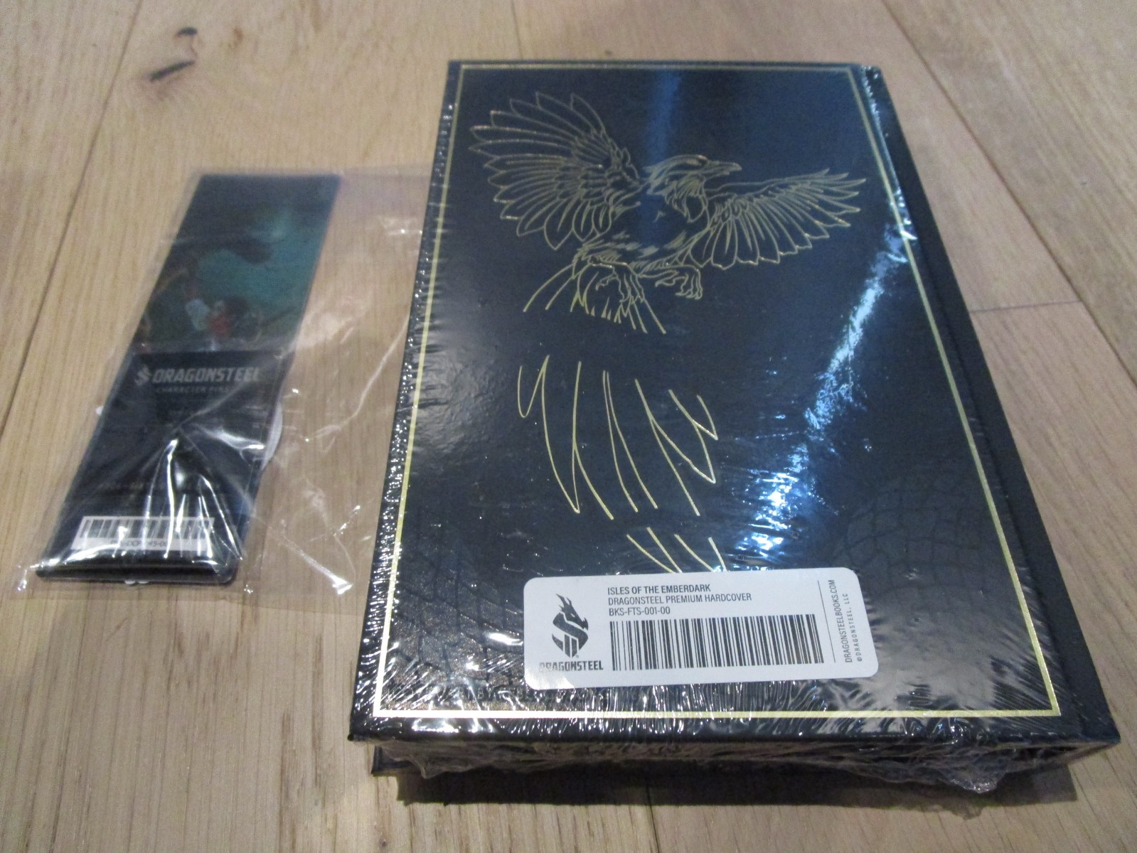 NEW 1ST EDITION Isles of The Emberdark Brandon Sanderson HC w/ SWAG Kickstarter