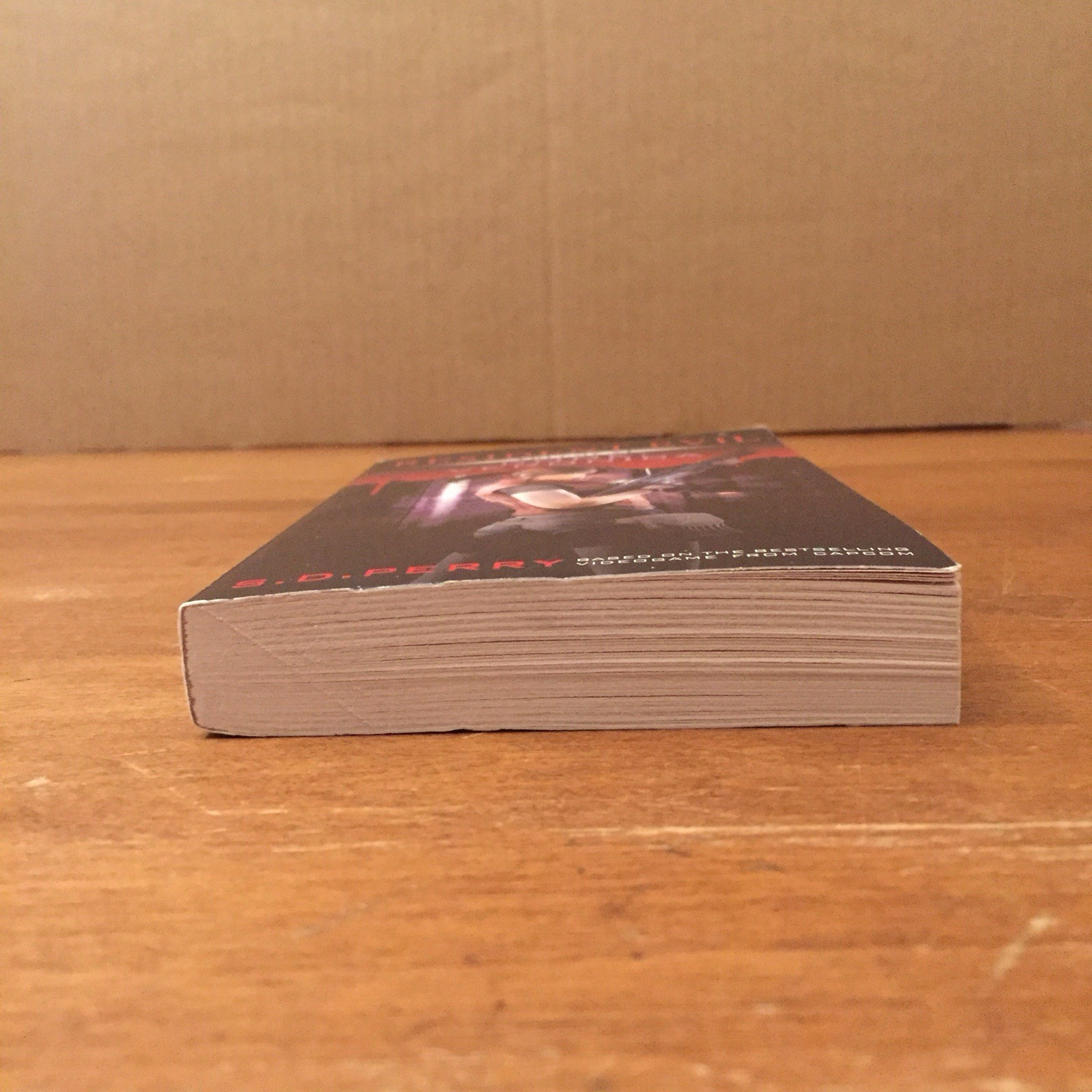 Resident Evil: Code Veronica by S.D. Perry 2012 Titan Books MMPB Good