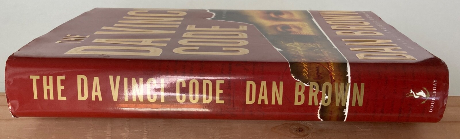 The Da Vinci Code by Dan Brown, Good Condition, 146 pages.