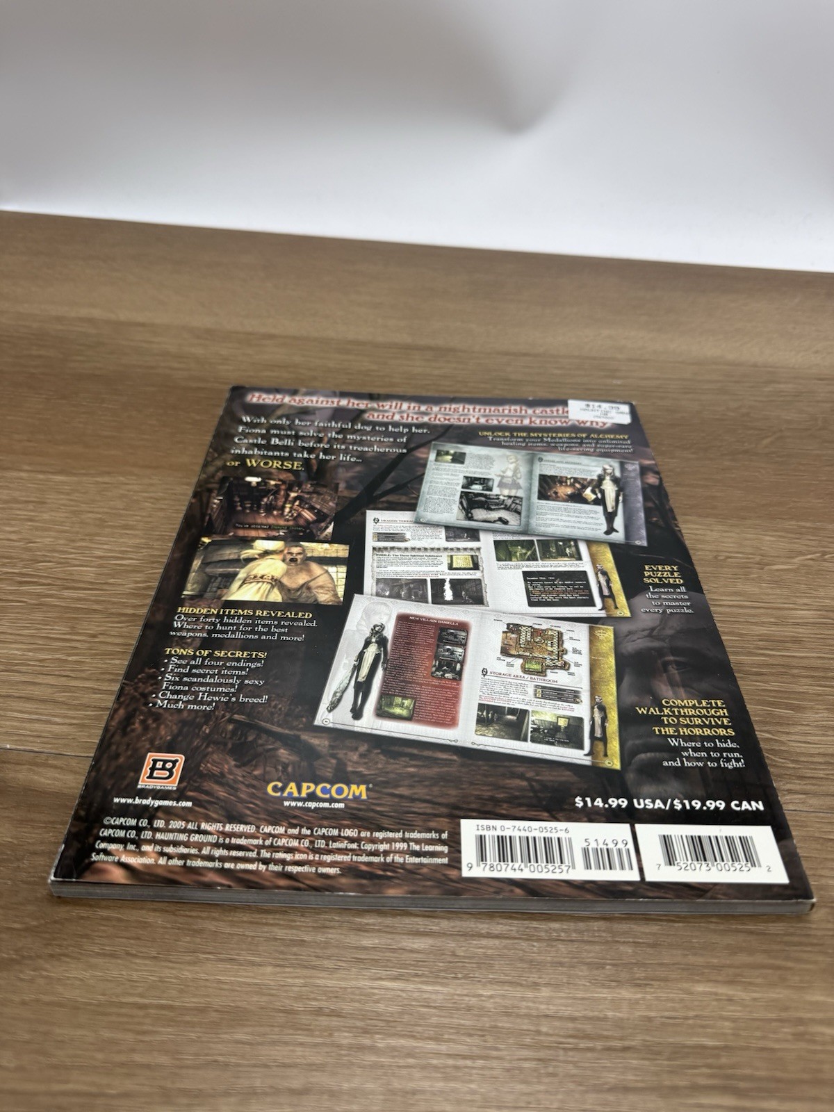 Haunting Ground Official Strategy Guide BradyGames – Excellent Cond & Rare PS2