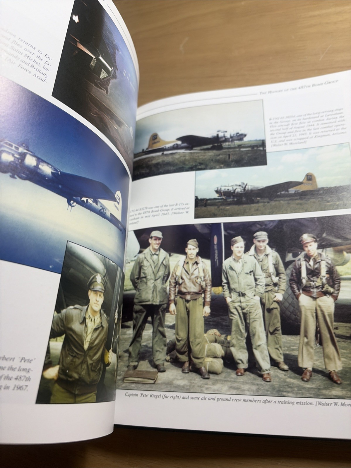 SIGNED History of the 487th Bomb Group Heavy H Ivo de Jong 2004 HCDJ 1st Ed FINE