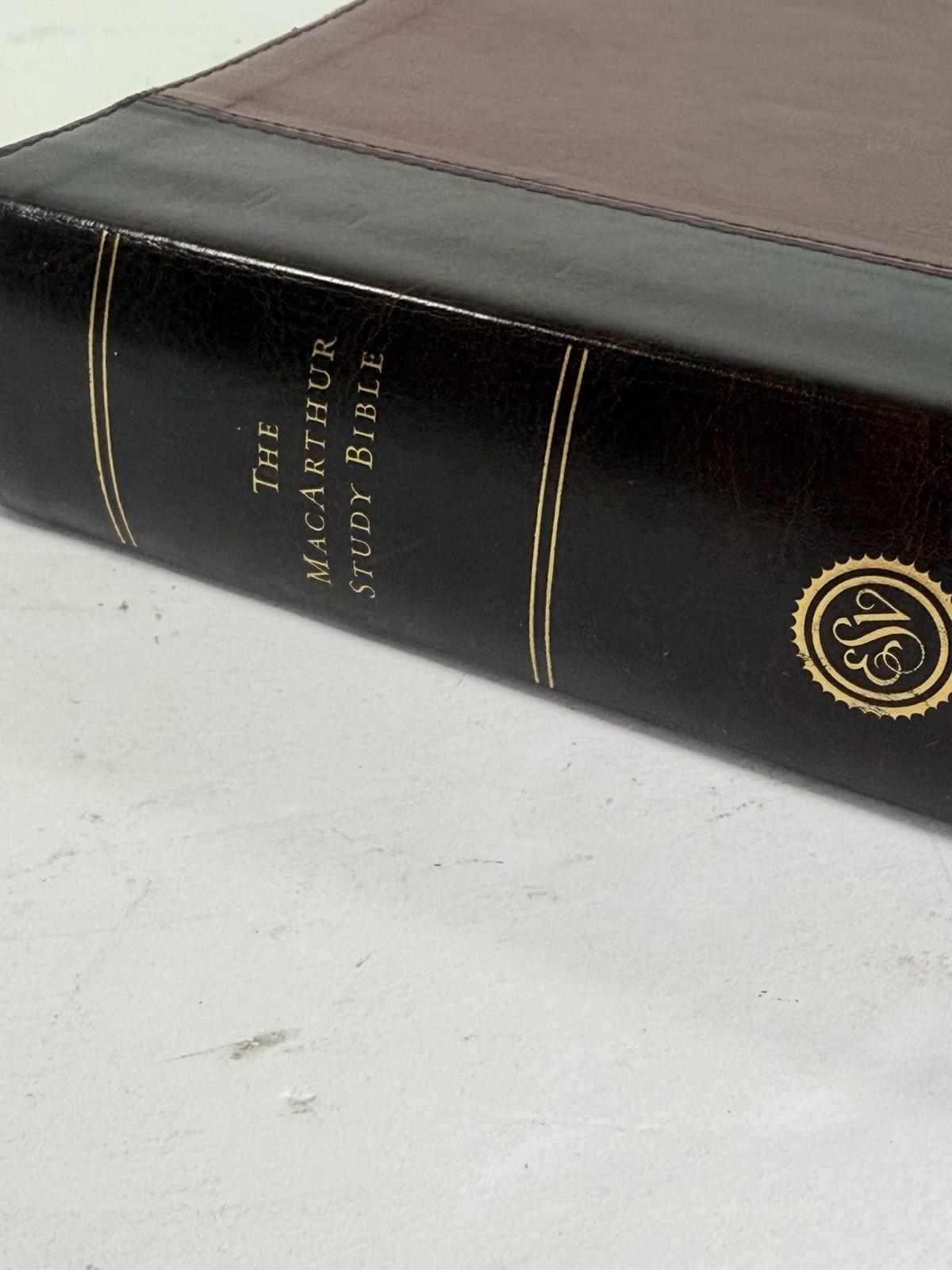 The MacArthur Study Bible ESV