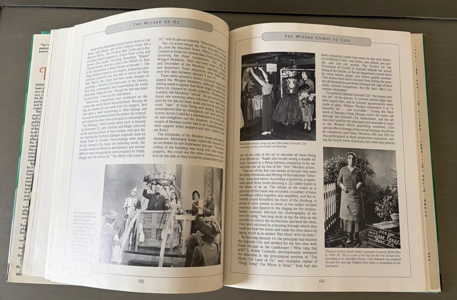WIZARD OF OZ: OFFICIAL 50TH ANNIVERSARY PICTORIAL HISTORY By Rh Value Publishing