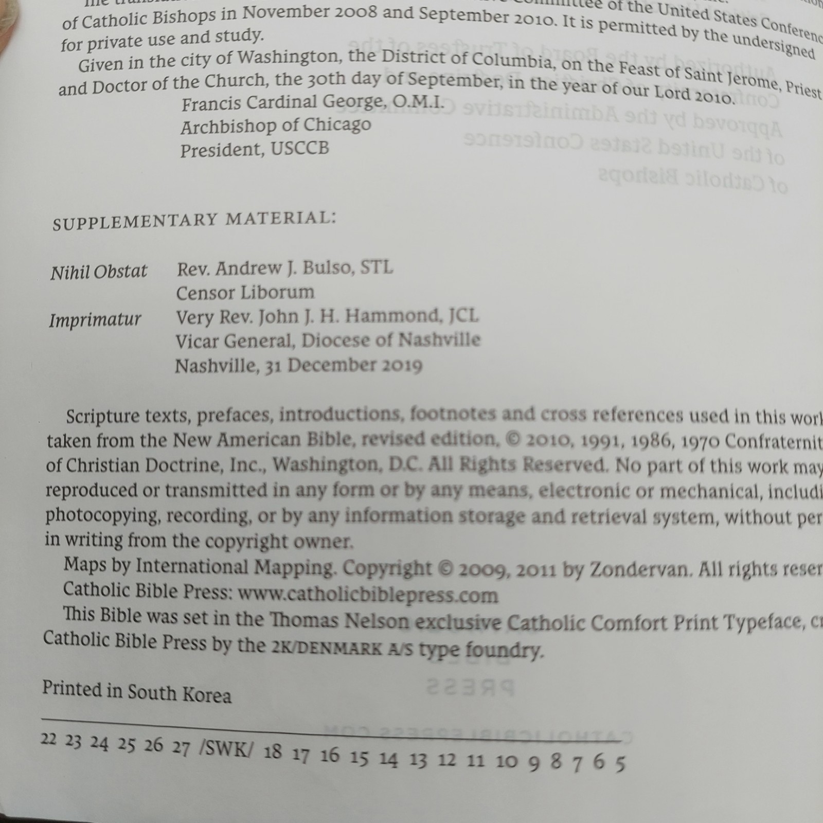 Holy Bible New American Revised Edition Large Print By Catholic Bible Press 2011