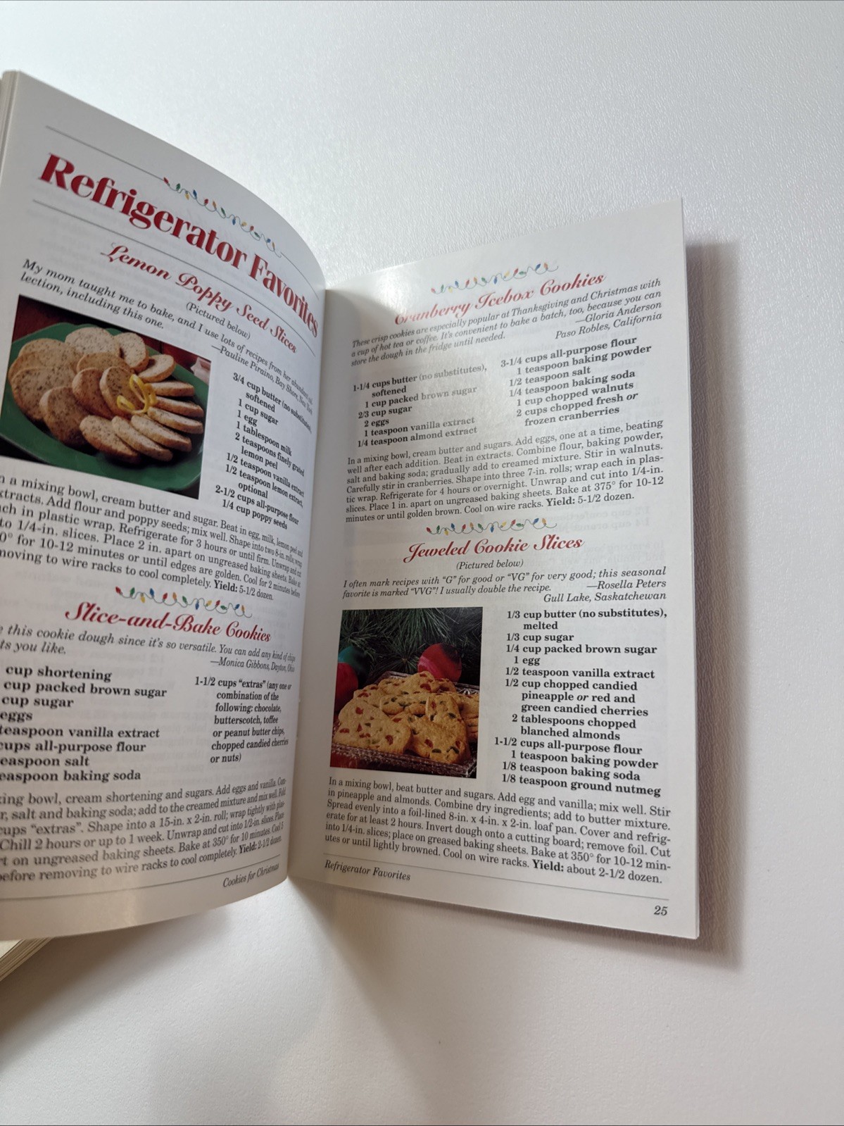 Cookies for Christmas Taste of Homes Booklet 35 pages, 57 Recipes