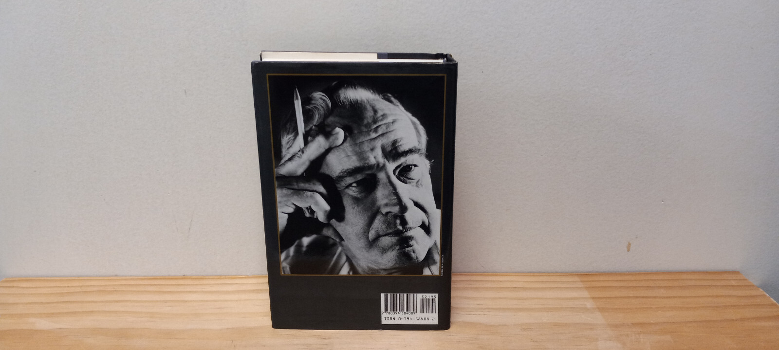 Robert Ludlum 1st EdThe Bourne Identity,The Parsifal Mosaic,The Bourne Ultimatum