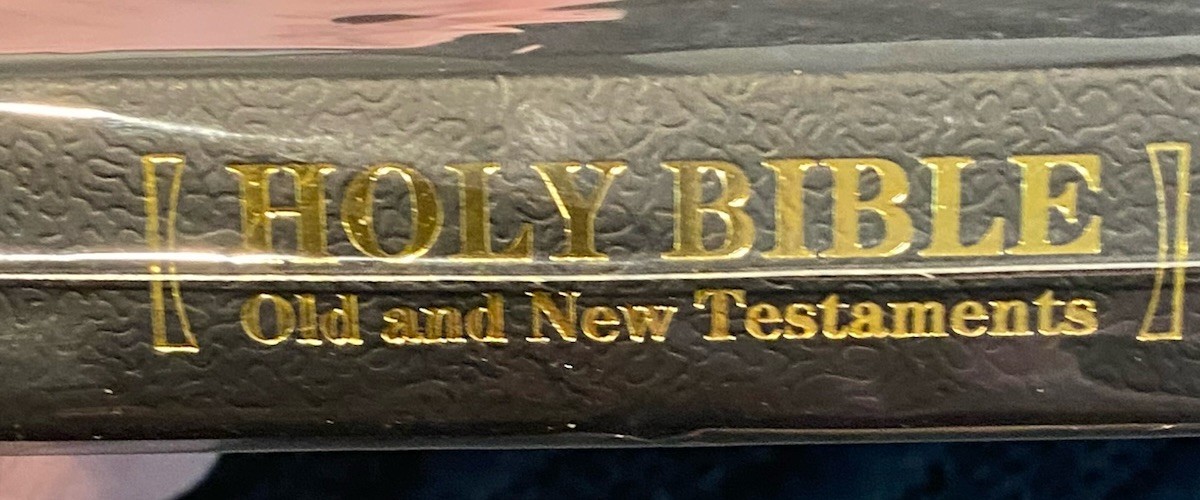 Holy Bible KJV Red Letter Edition Old and New Testament Black Cover Sealed