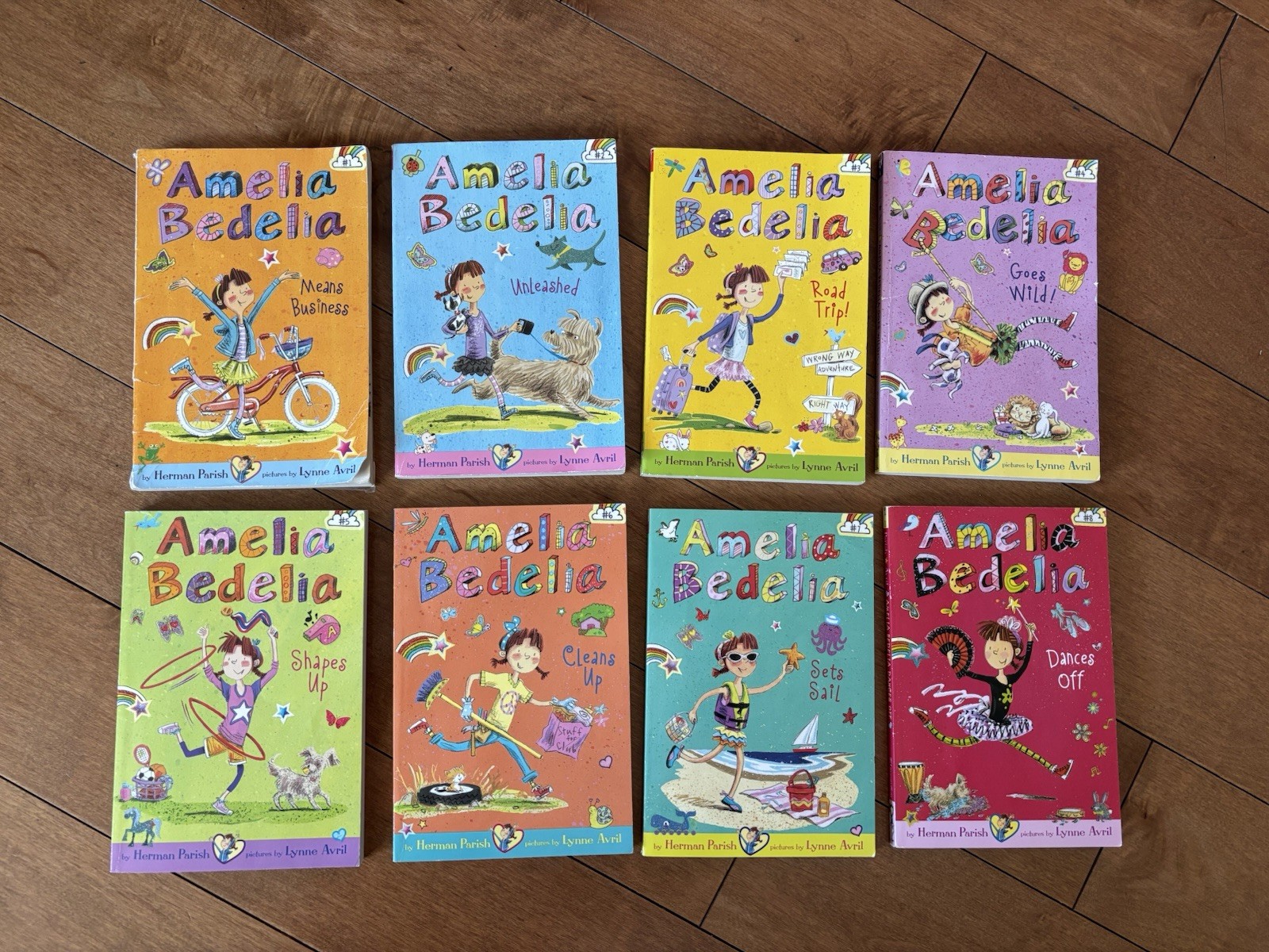 Amelia Bedelia Book Set 1-8 by Herman Parish
