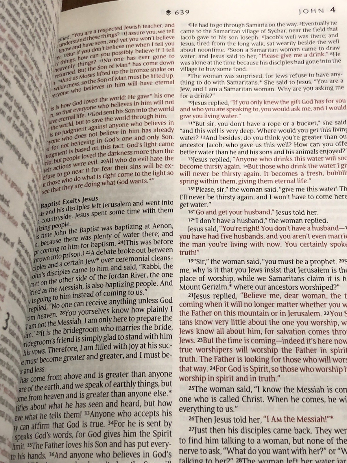 NLT Tyndale Premium Gift Bible, Filament Enabled, Blue Cross