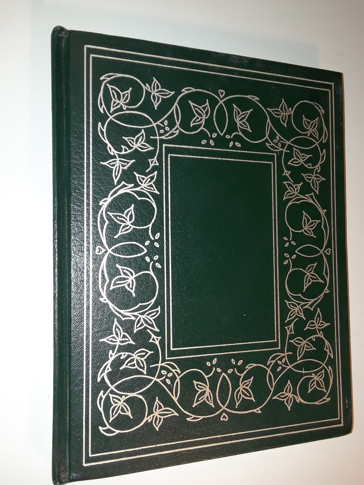The Harper Family Heritage Book 007 by Beatrice Baily VG+ Hardcover Faux Leather