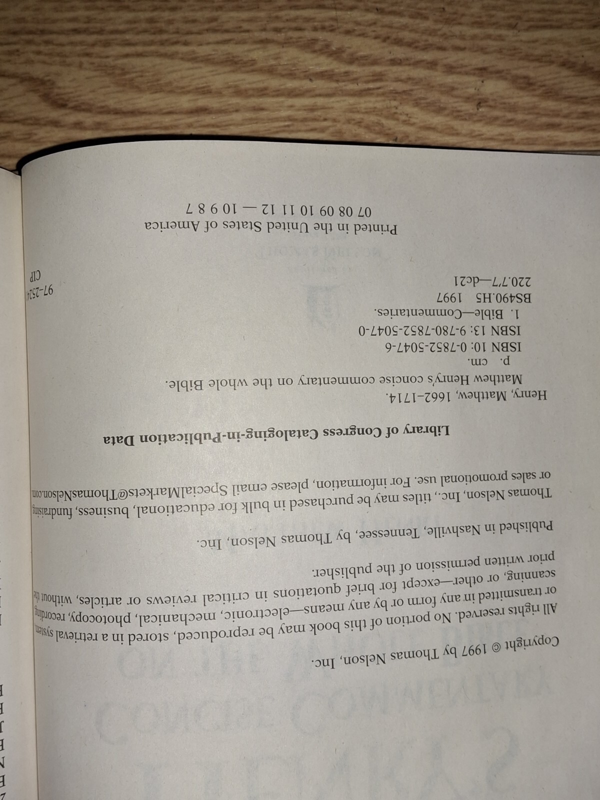 Matthew Henry’s Concise Commentary on the Whole Bible Nelsons Super Value Series